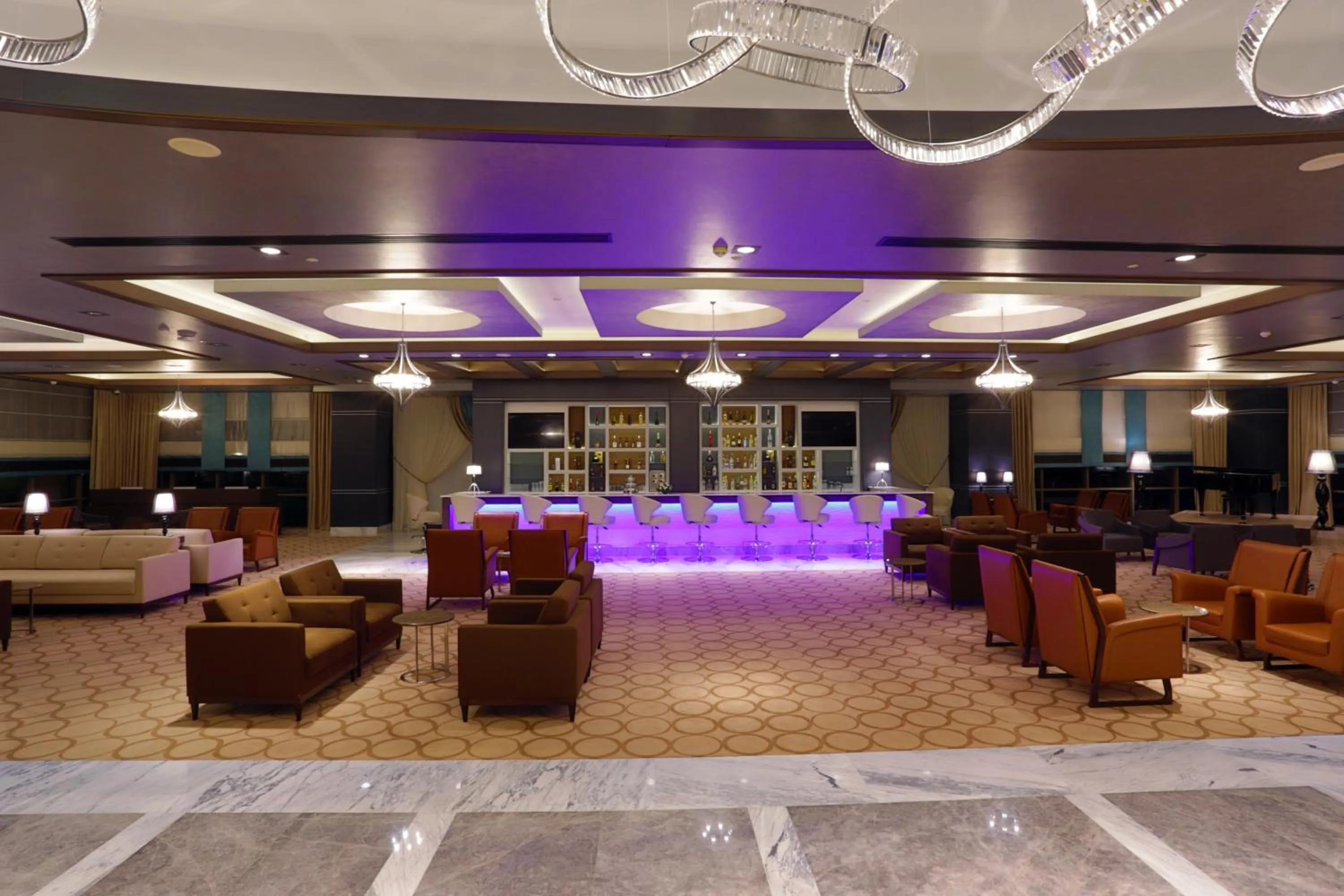 Lobby or reception in Royal Stay Palace Hotel