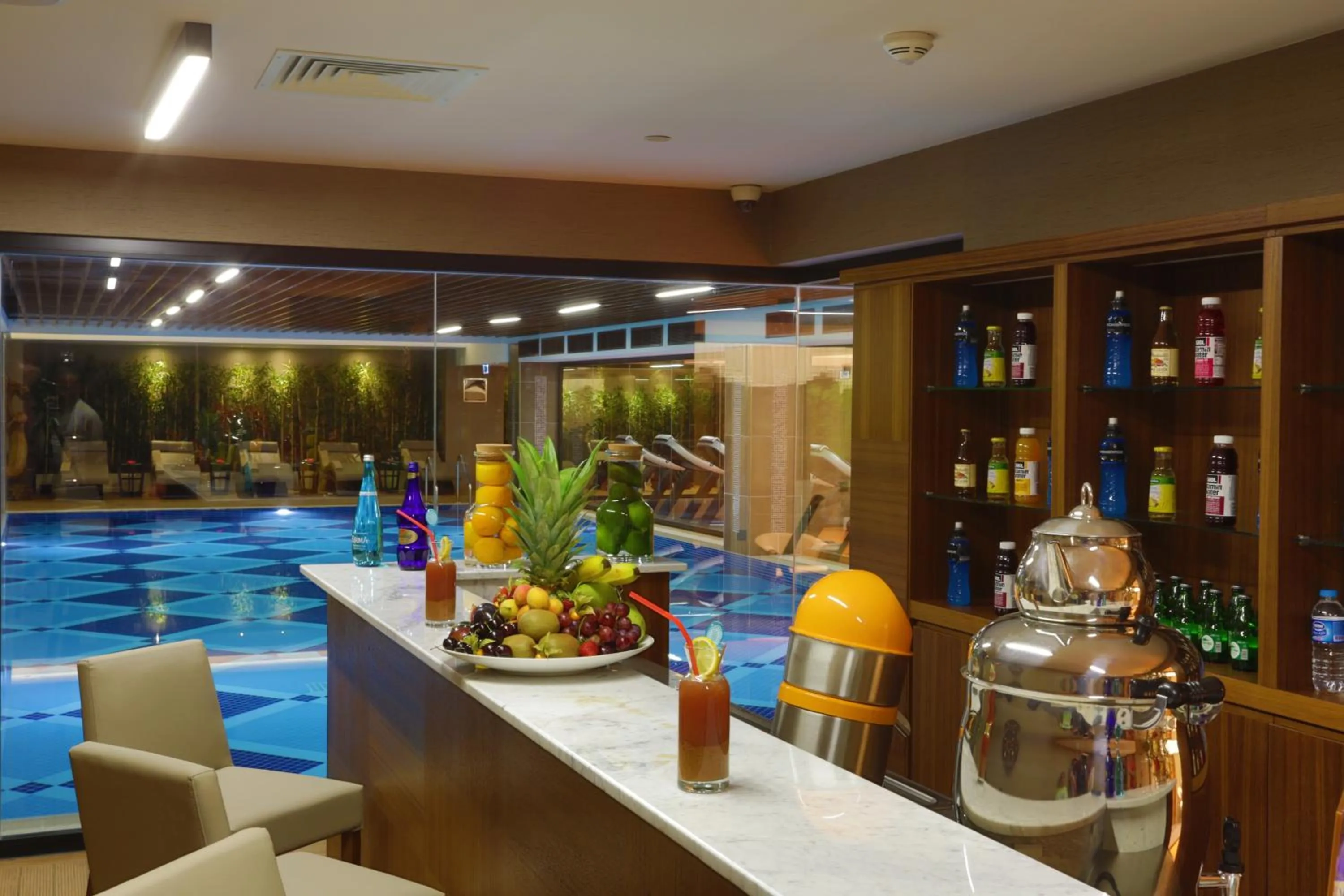 Fitness centre/facilities in Royal Stay Palace Hotel