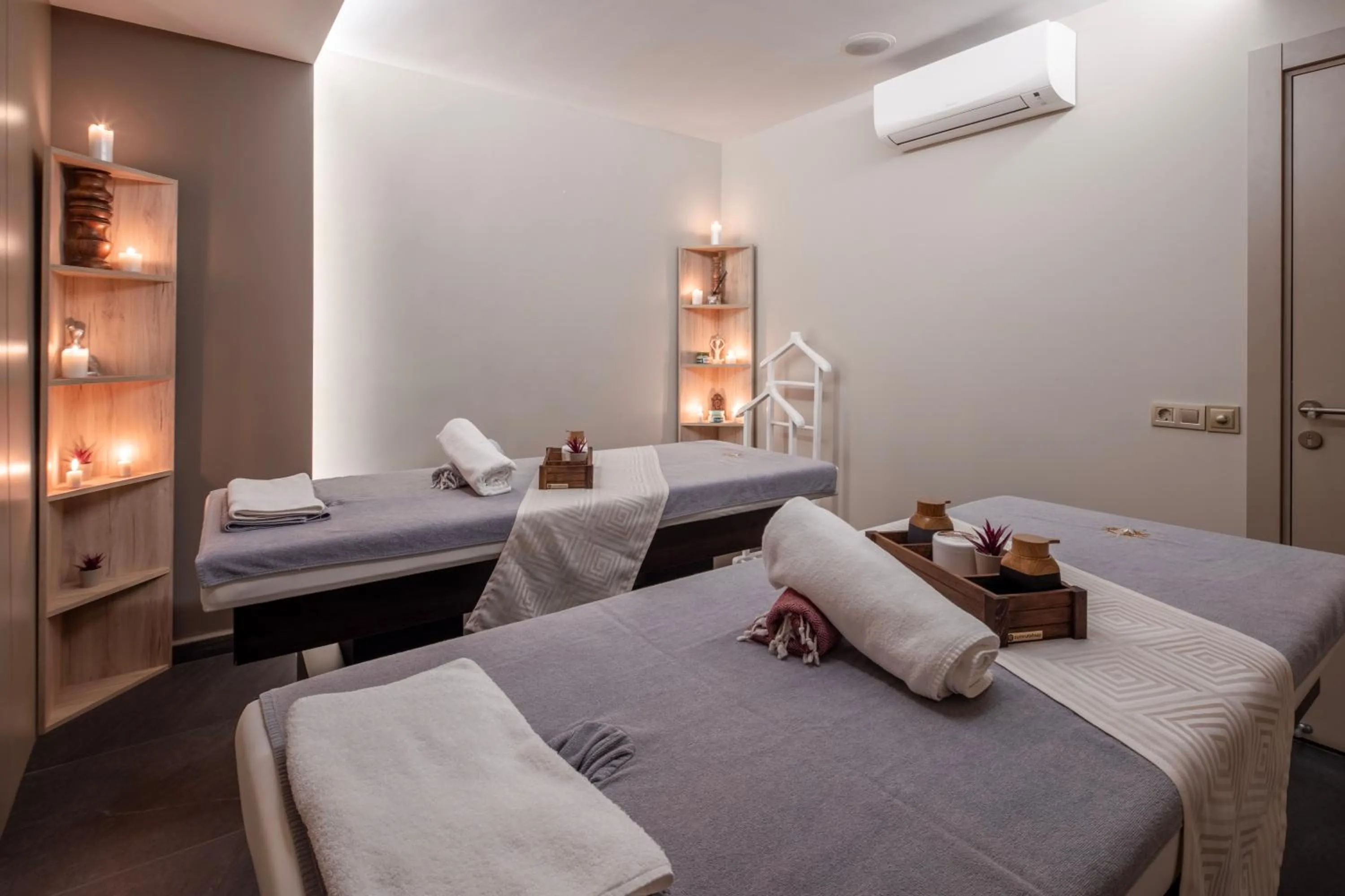 Massage, Bed in Grand Harilton Otel