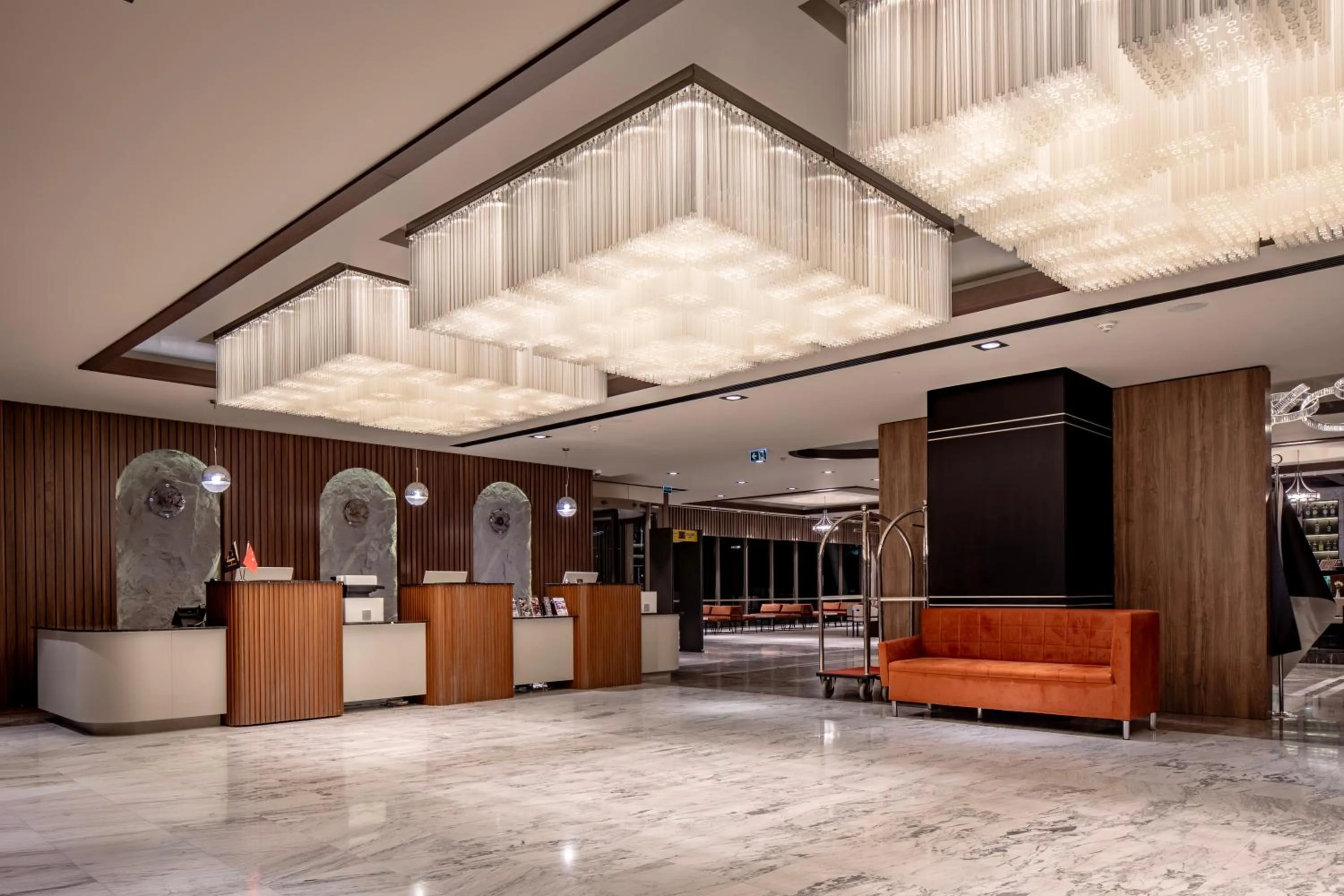 Lobby or reception in Grand Harilton Otel