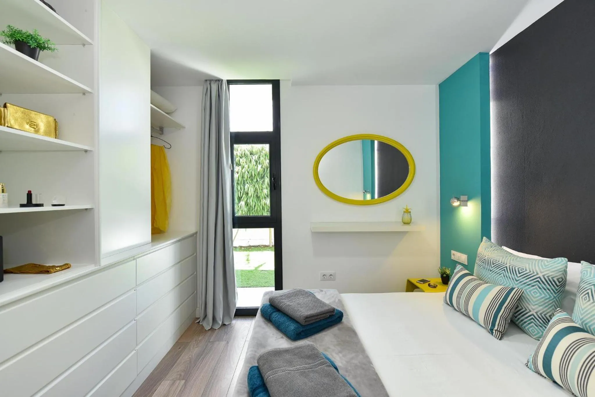 Bedroom, Bed in Cozy bungalow for 6 in Playa del Inglés GD04 by VillaGranCanaria