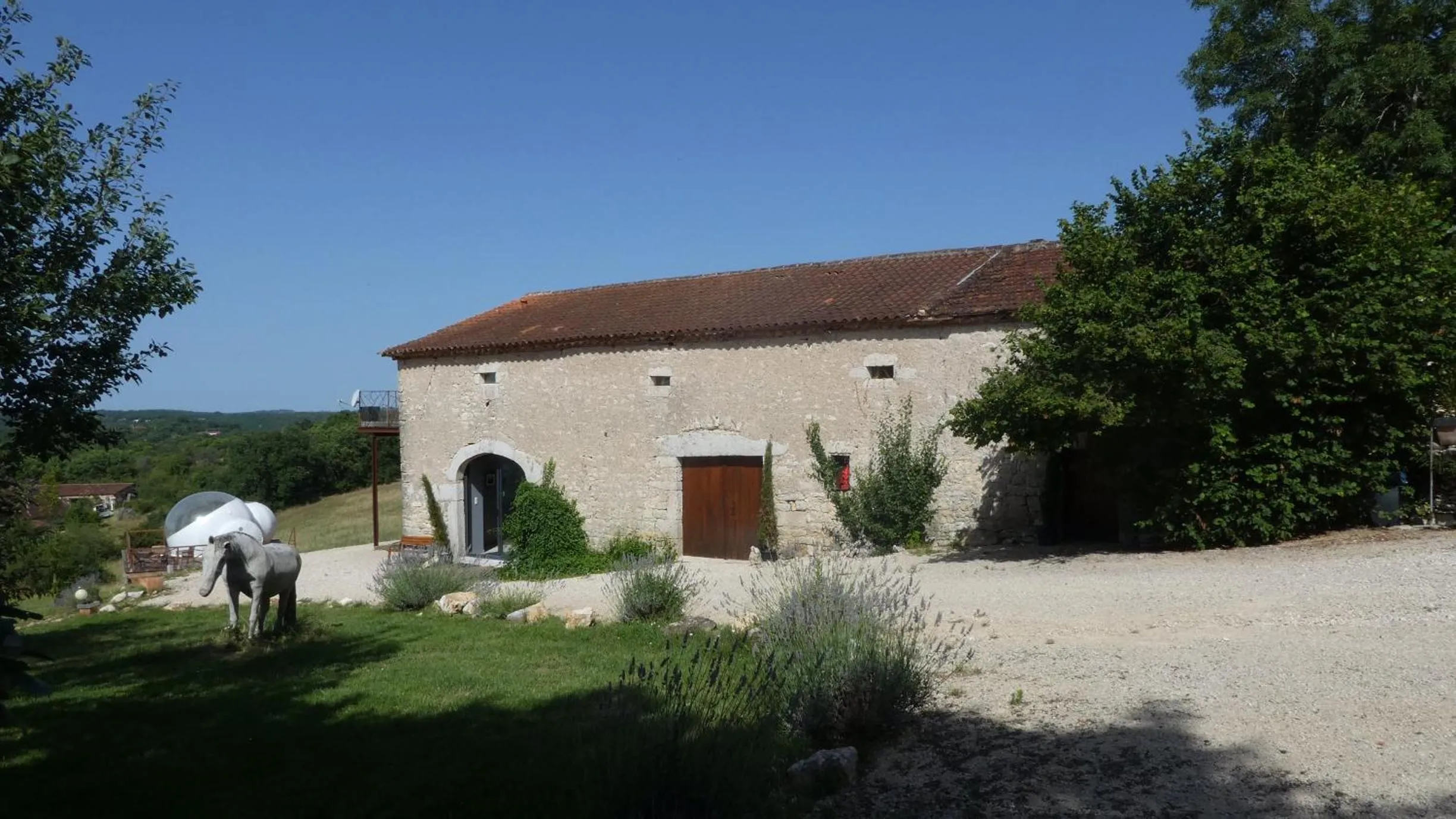 Property building in noct enbulle