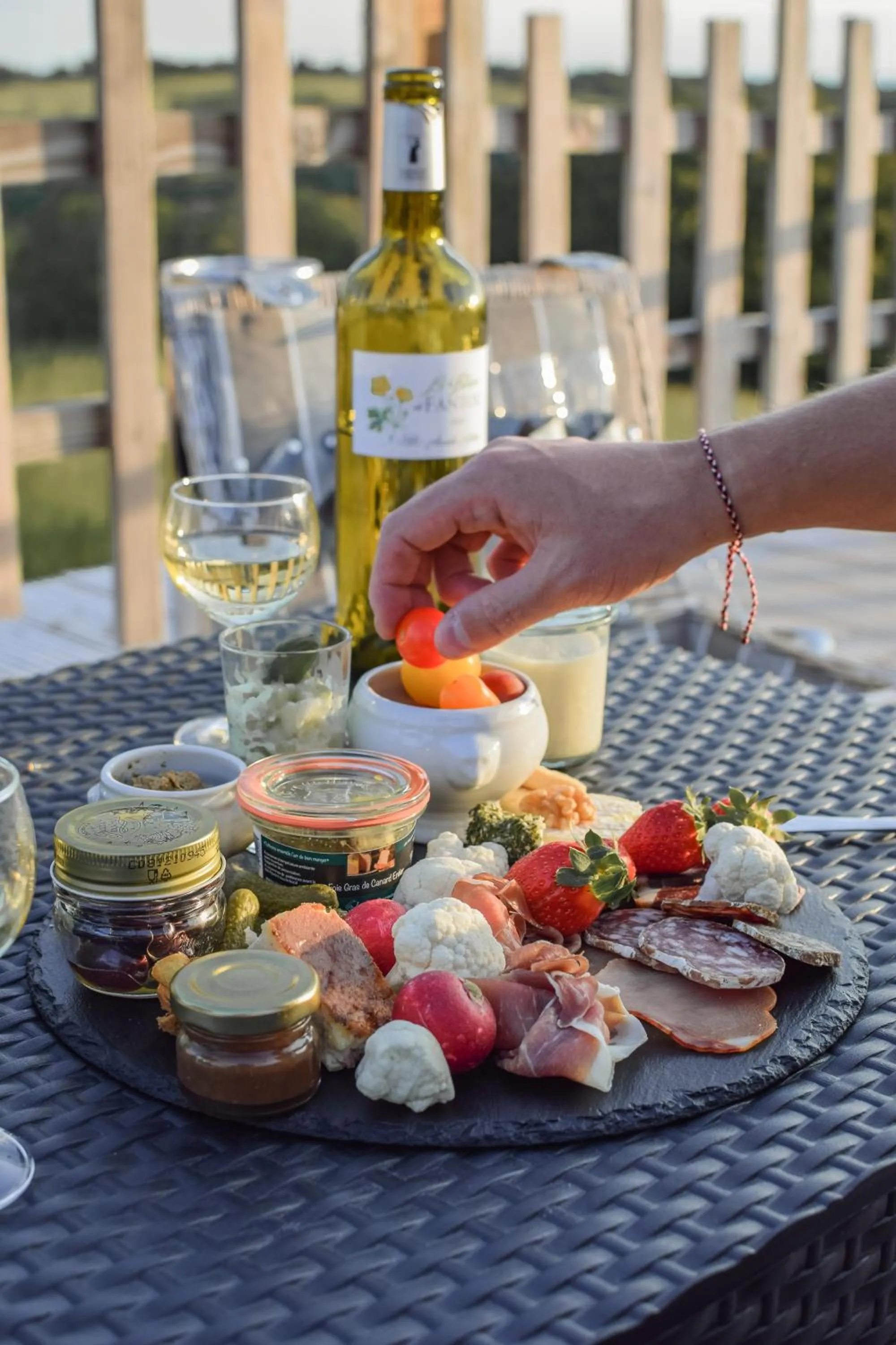Food and drinks in noct enbulle