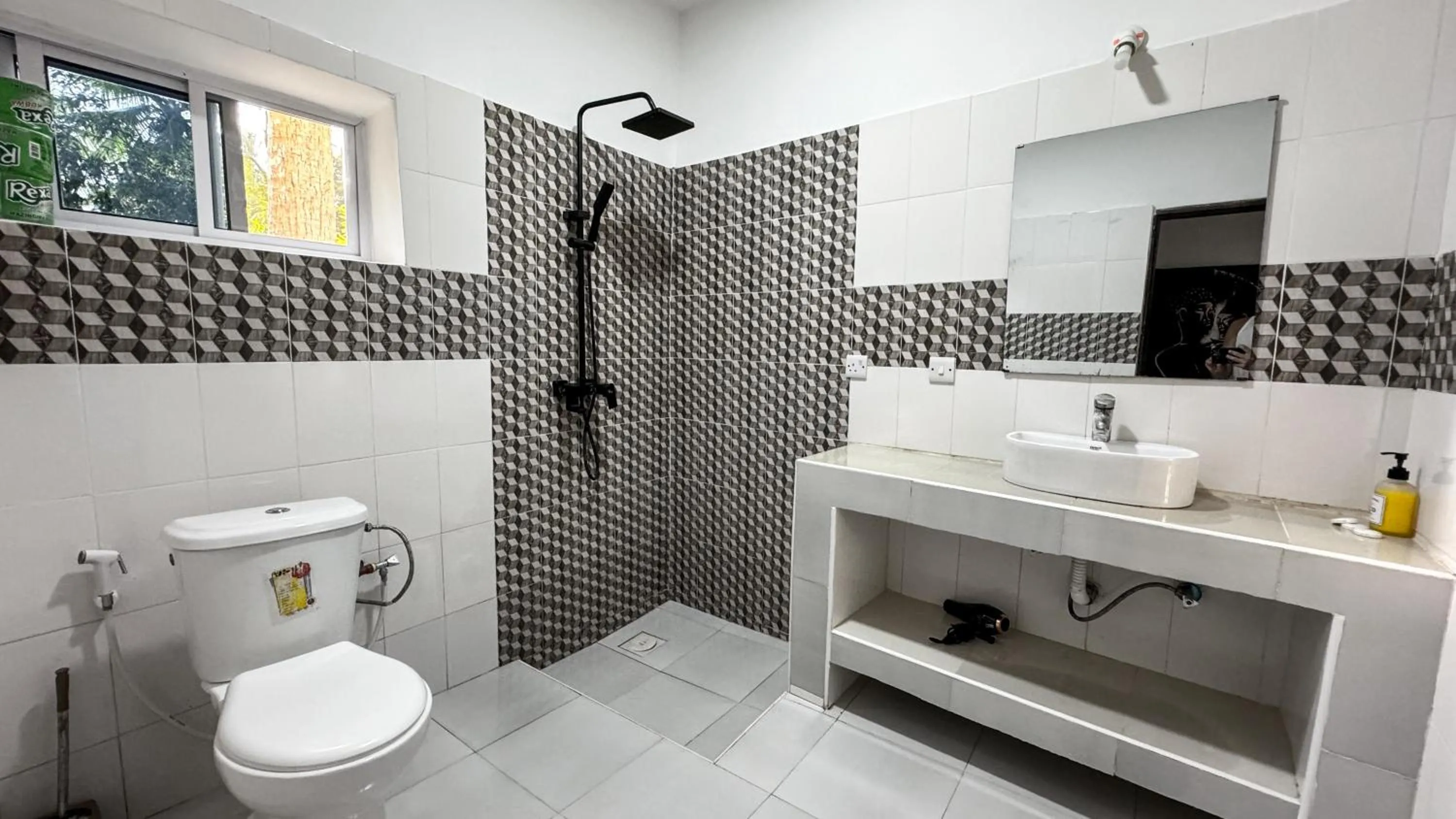 Bathroom in Kinazi Upepo Beach Eco Sport Resort