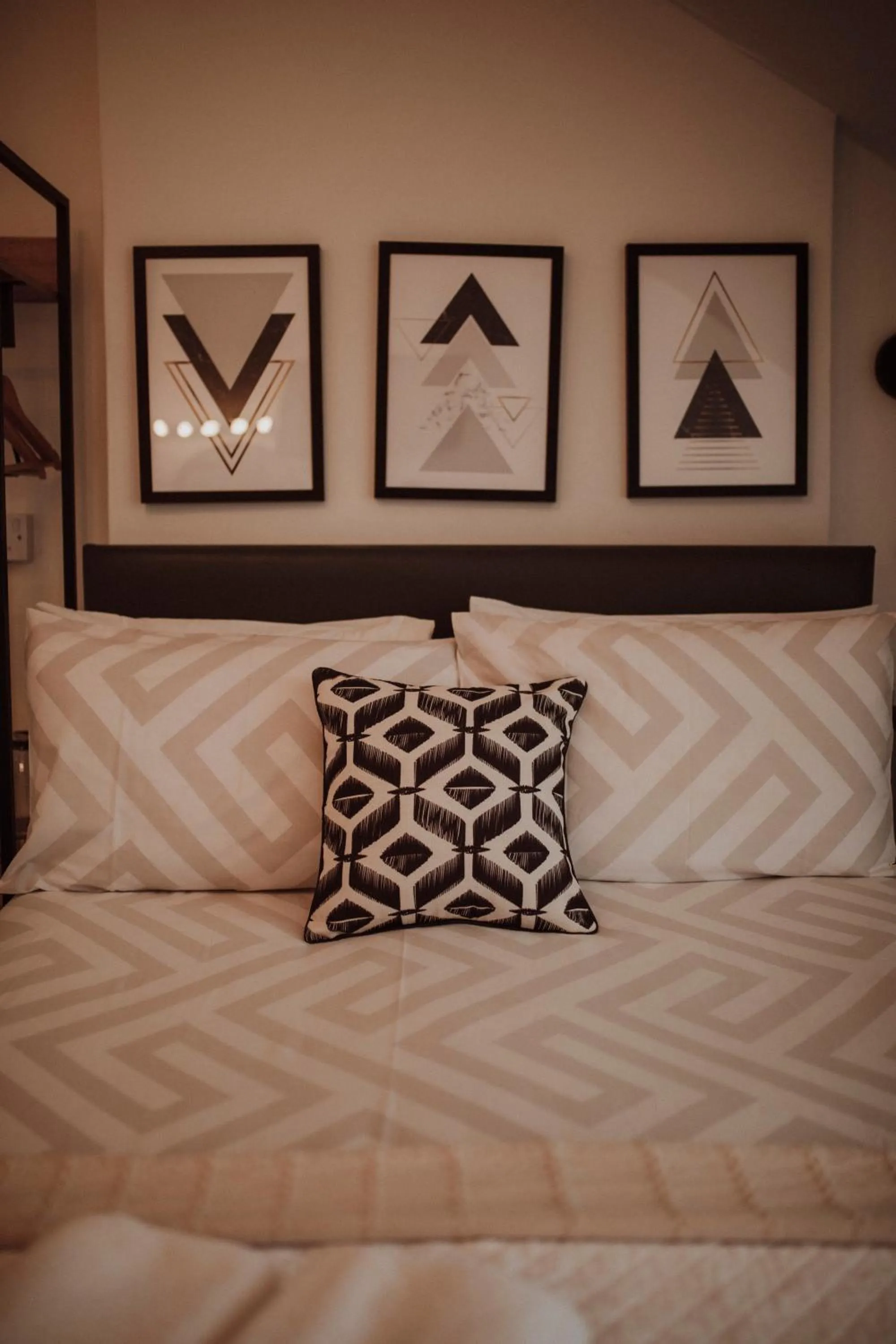 Bed in 16 Pilrig Guest House