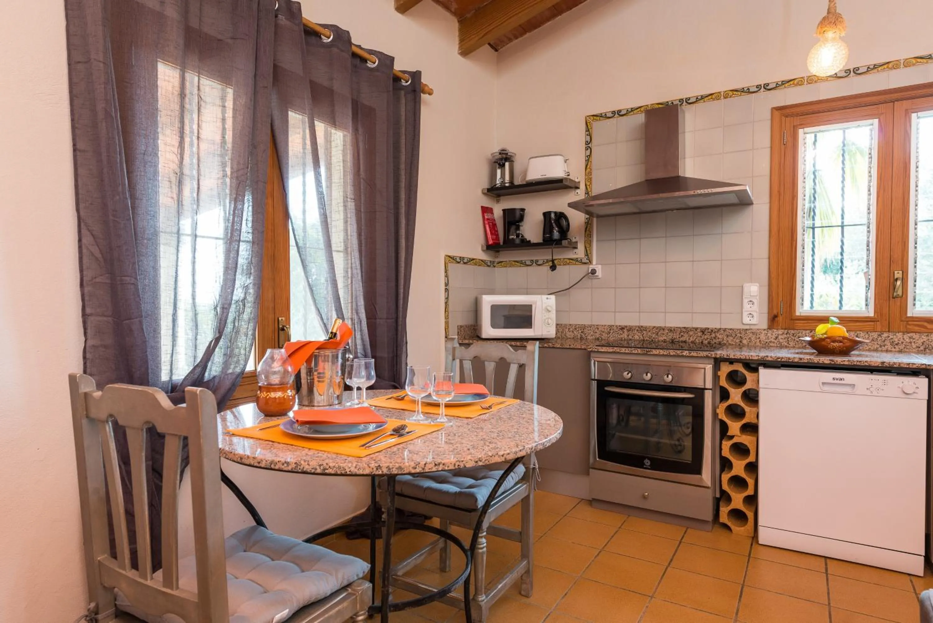 Kitchen or kitchenette in Can Gallu - Adults Only.