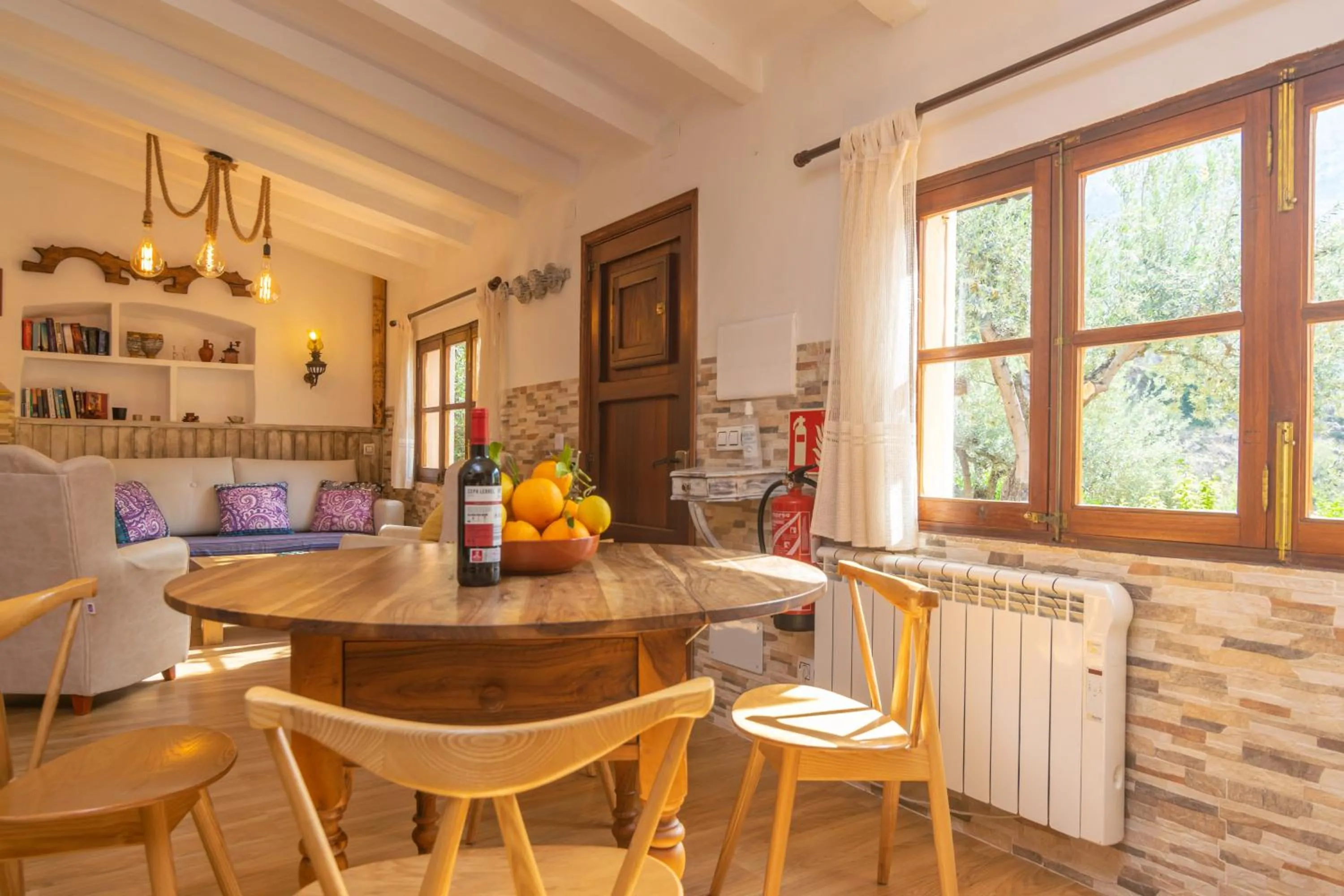 Dining area in Ses Begudes