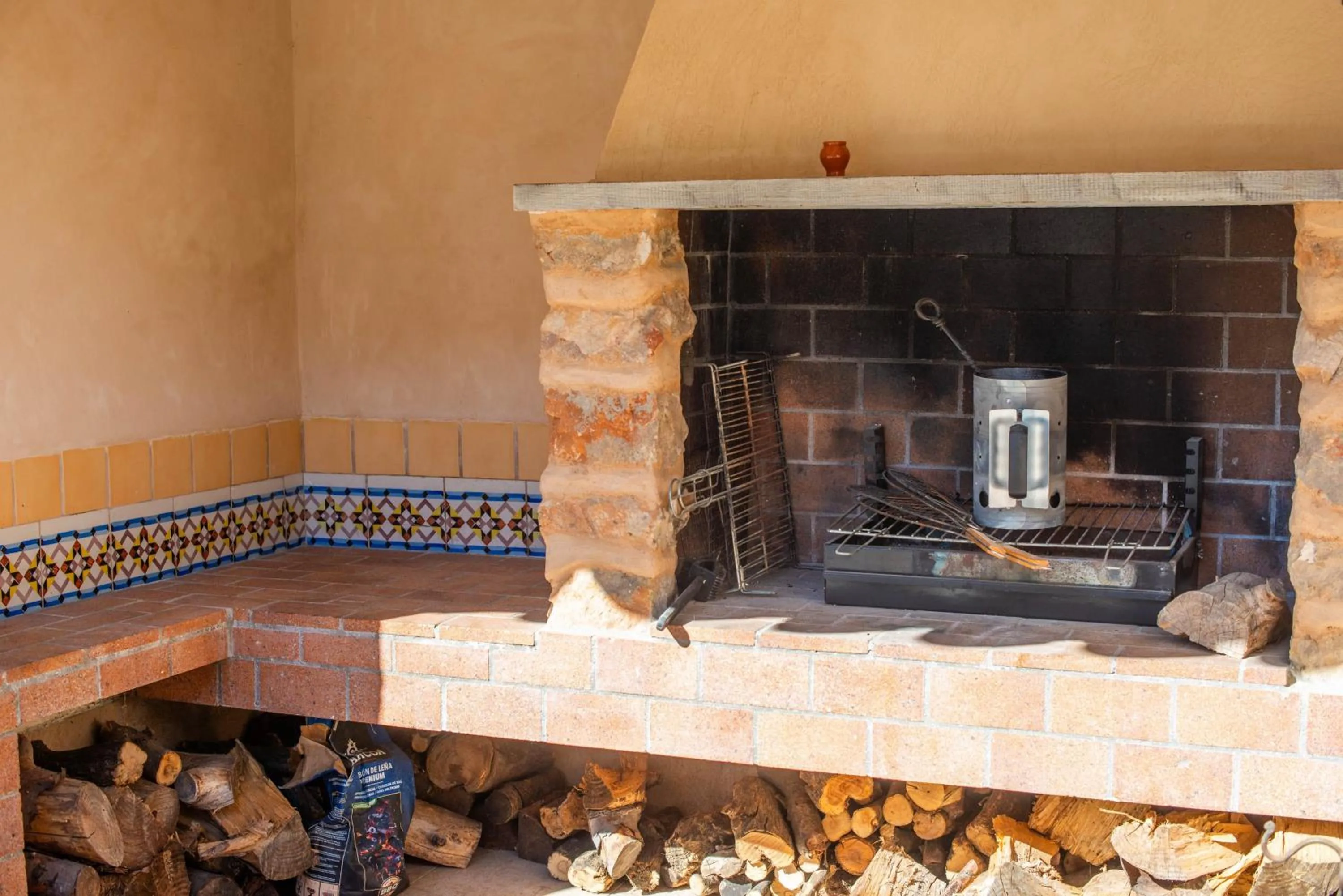 BBQ facilities in Ses Begudes