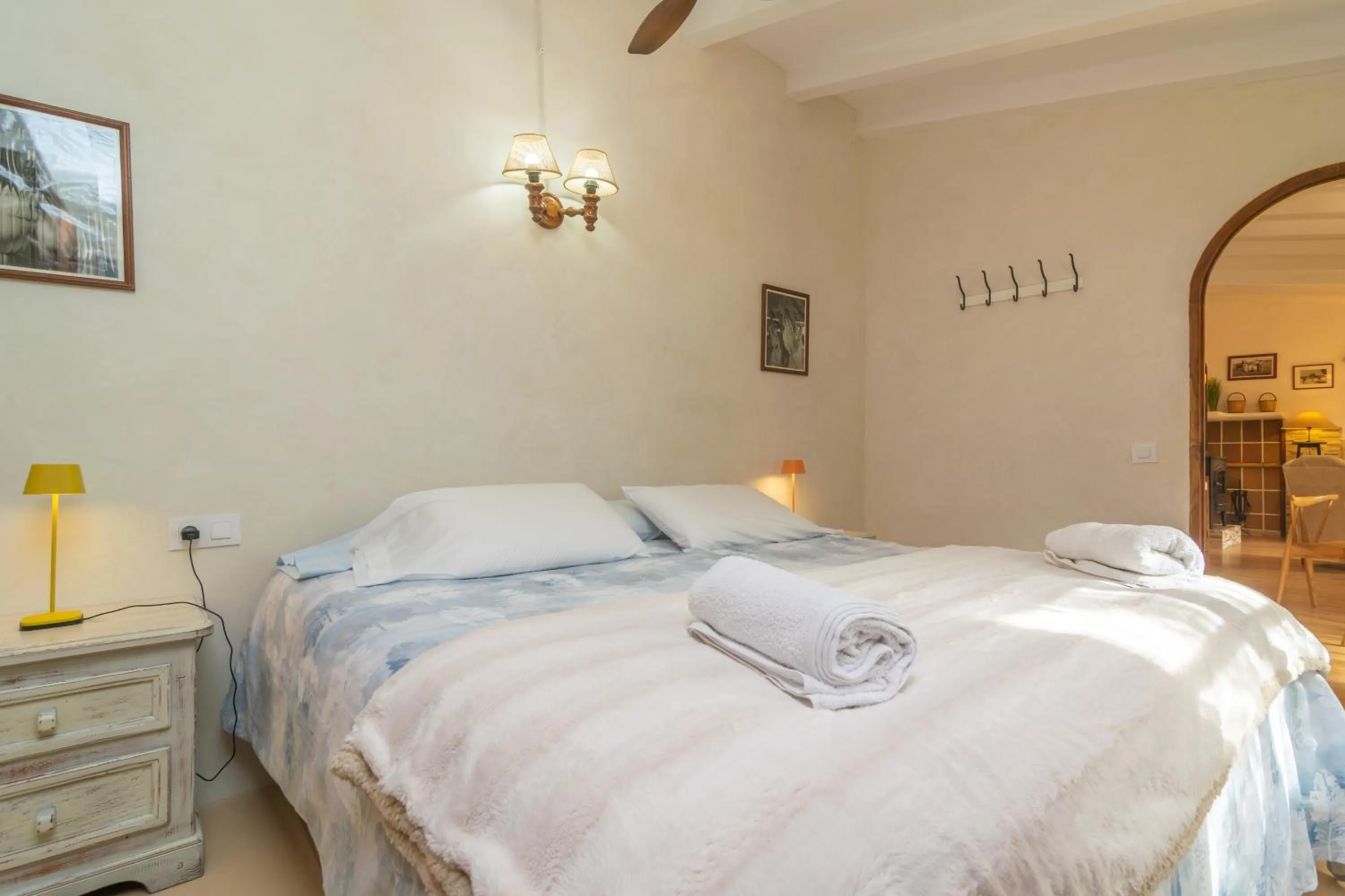 Bedroom, Bed in Ses Begudes