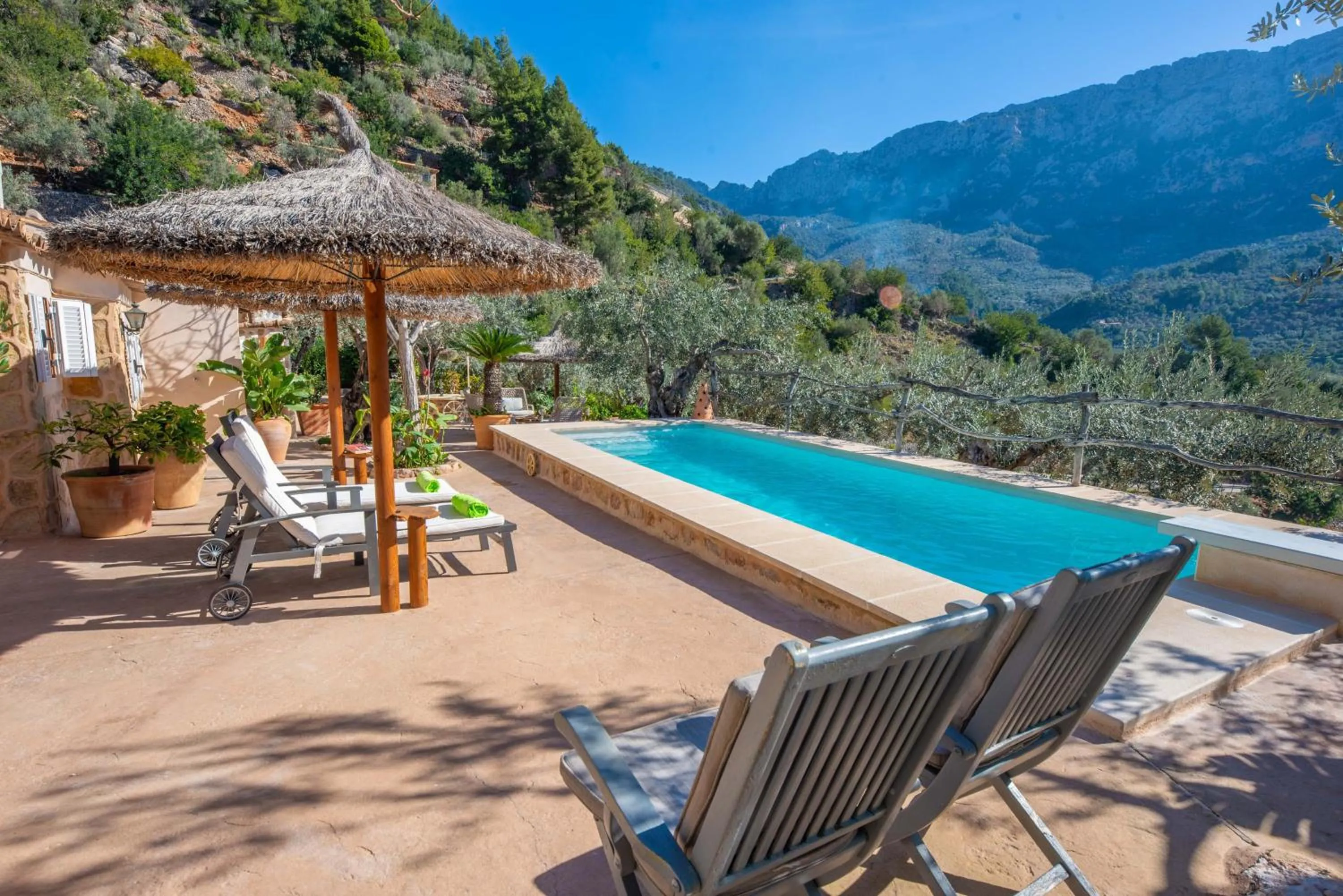 Swimming pool in Ses Begudes