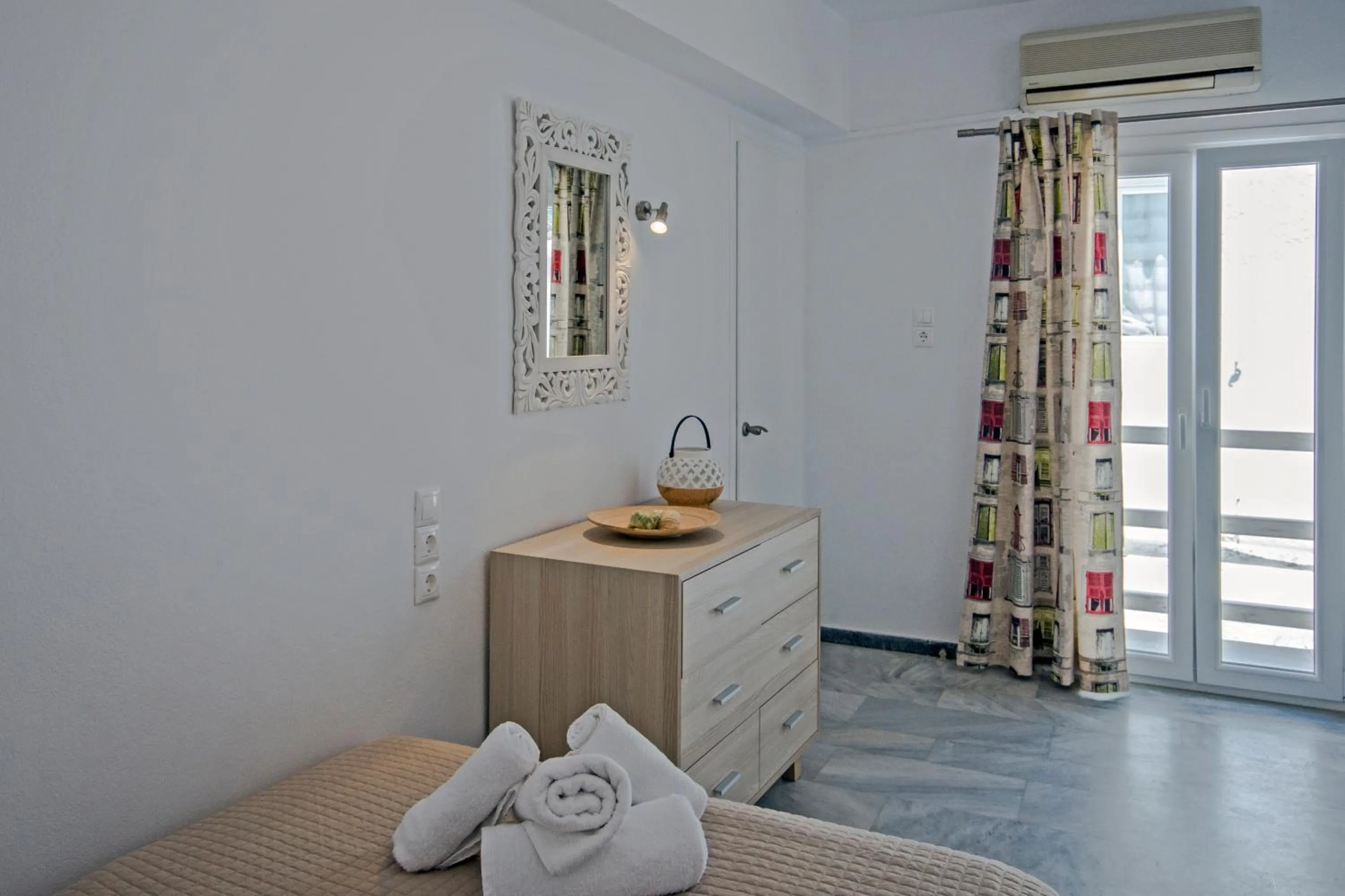 Photo of the whole room in Ioanna's House