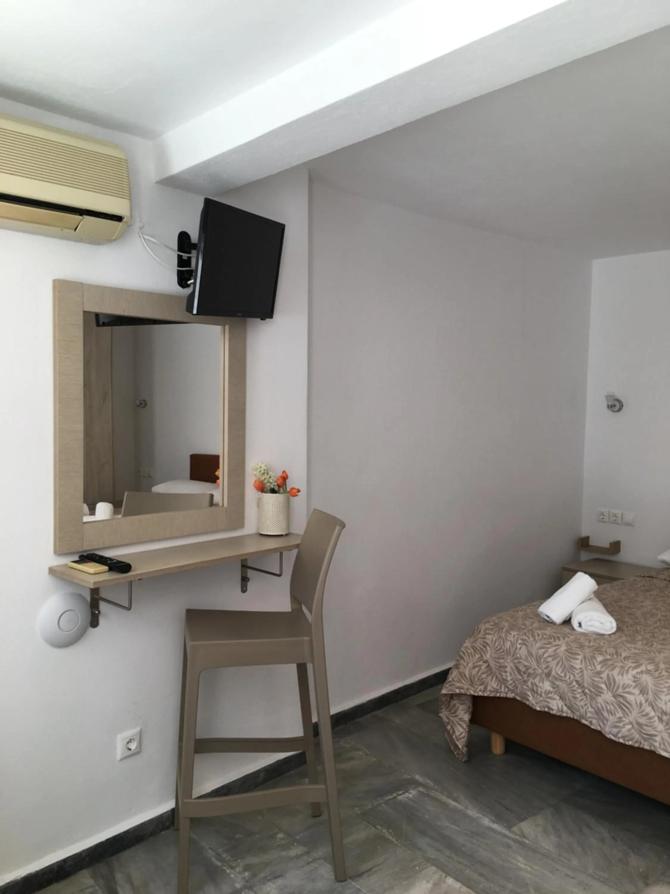 TV and multimedia in Ioanna's House