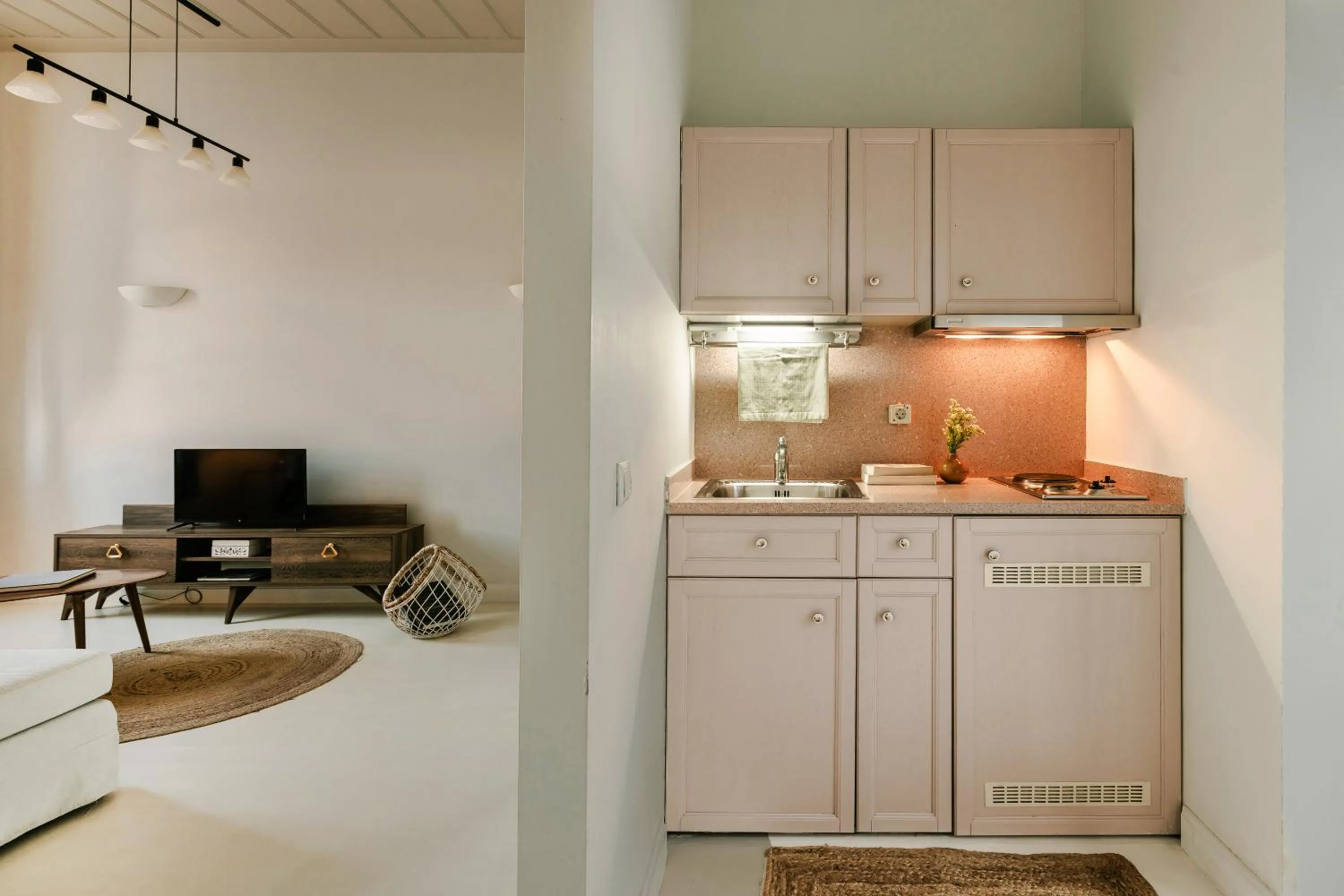 Kitchen or kitchenette in Hydra Hotel