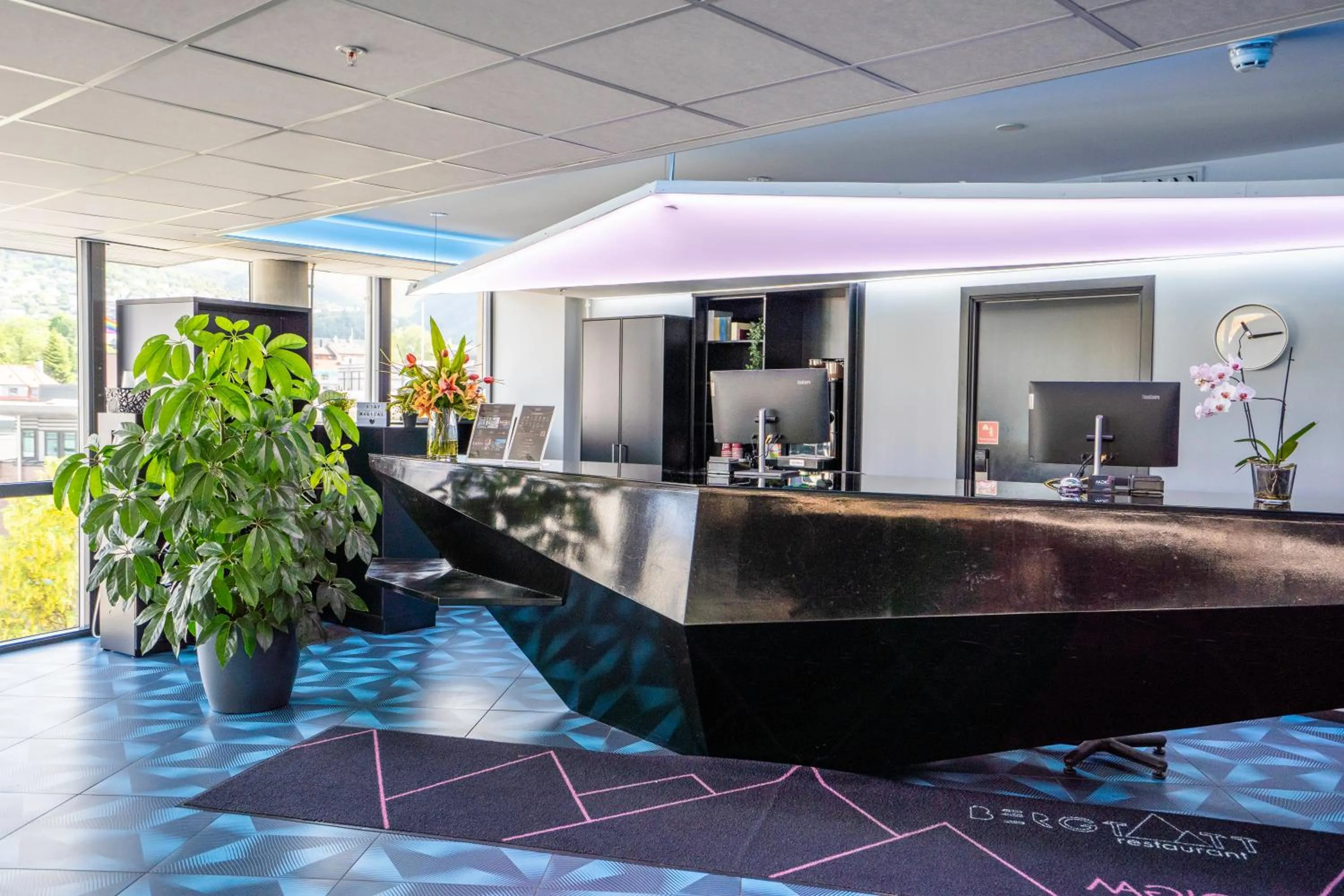 Lobby or reception in Magic Hotel Solheimsviken