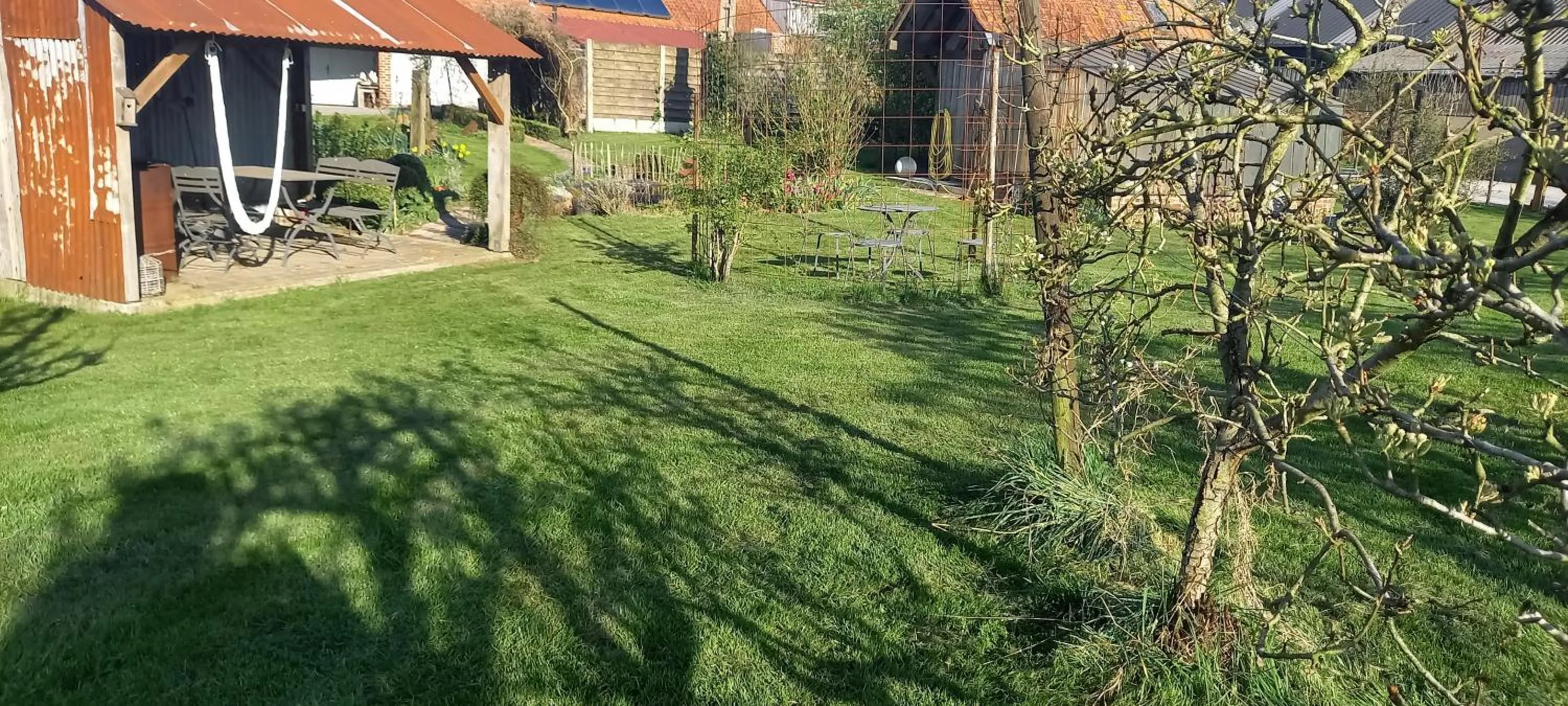 Garden in Chambres D´Hôtes Herbes Folles