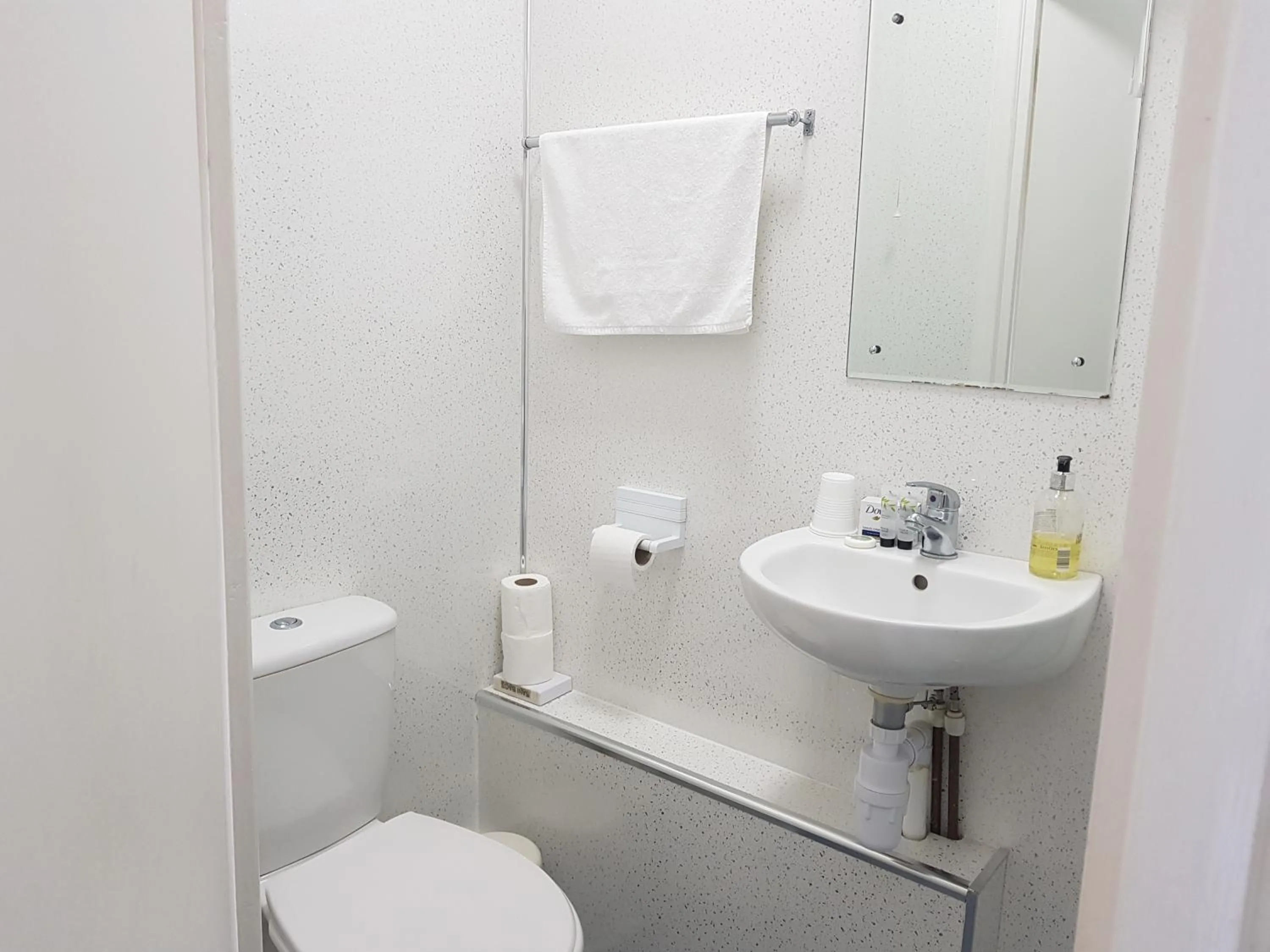Bathroom in Victoria Lodge