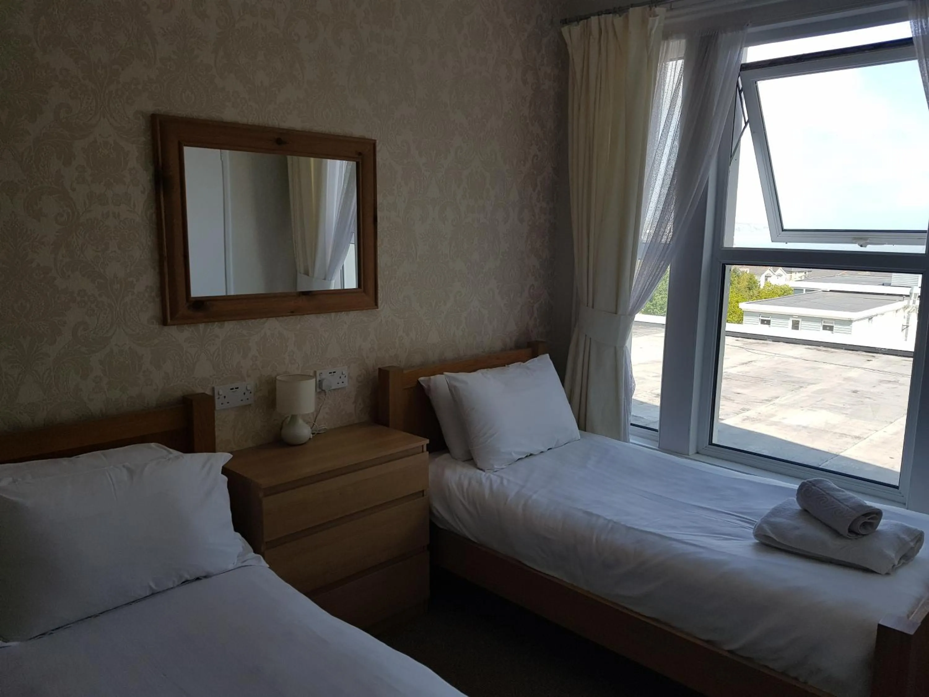 Nearby landmark, Bed in Victoria Lodge