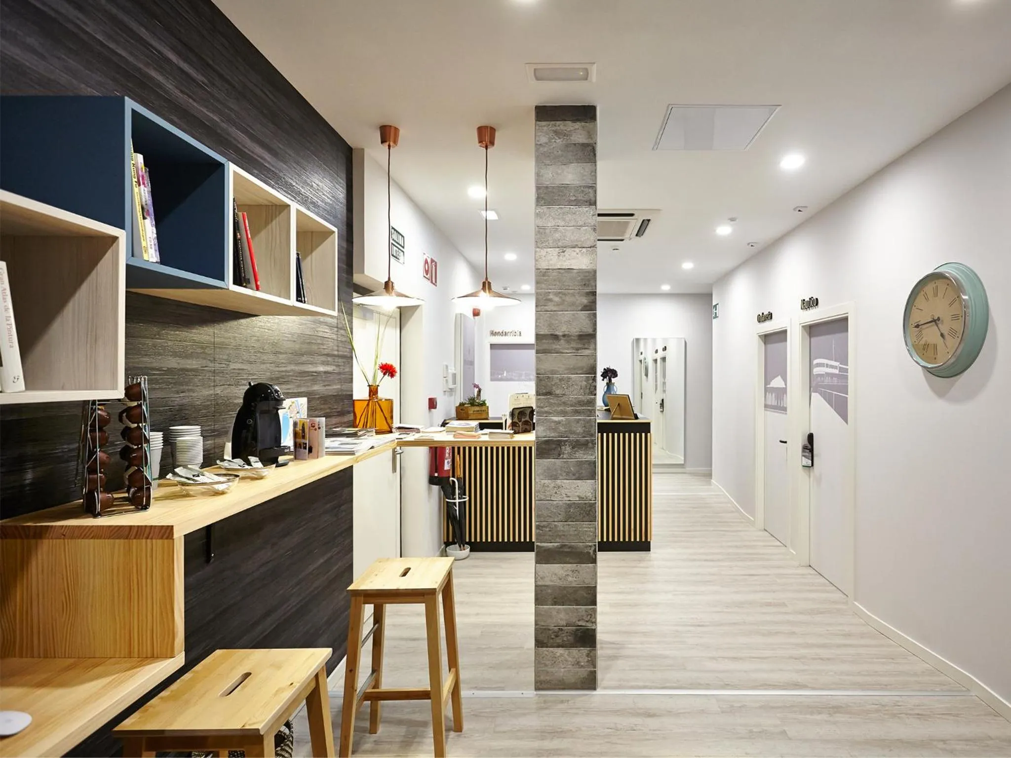 Lobby or reception in Pensión Peñaflorida
