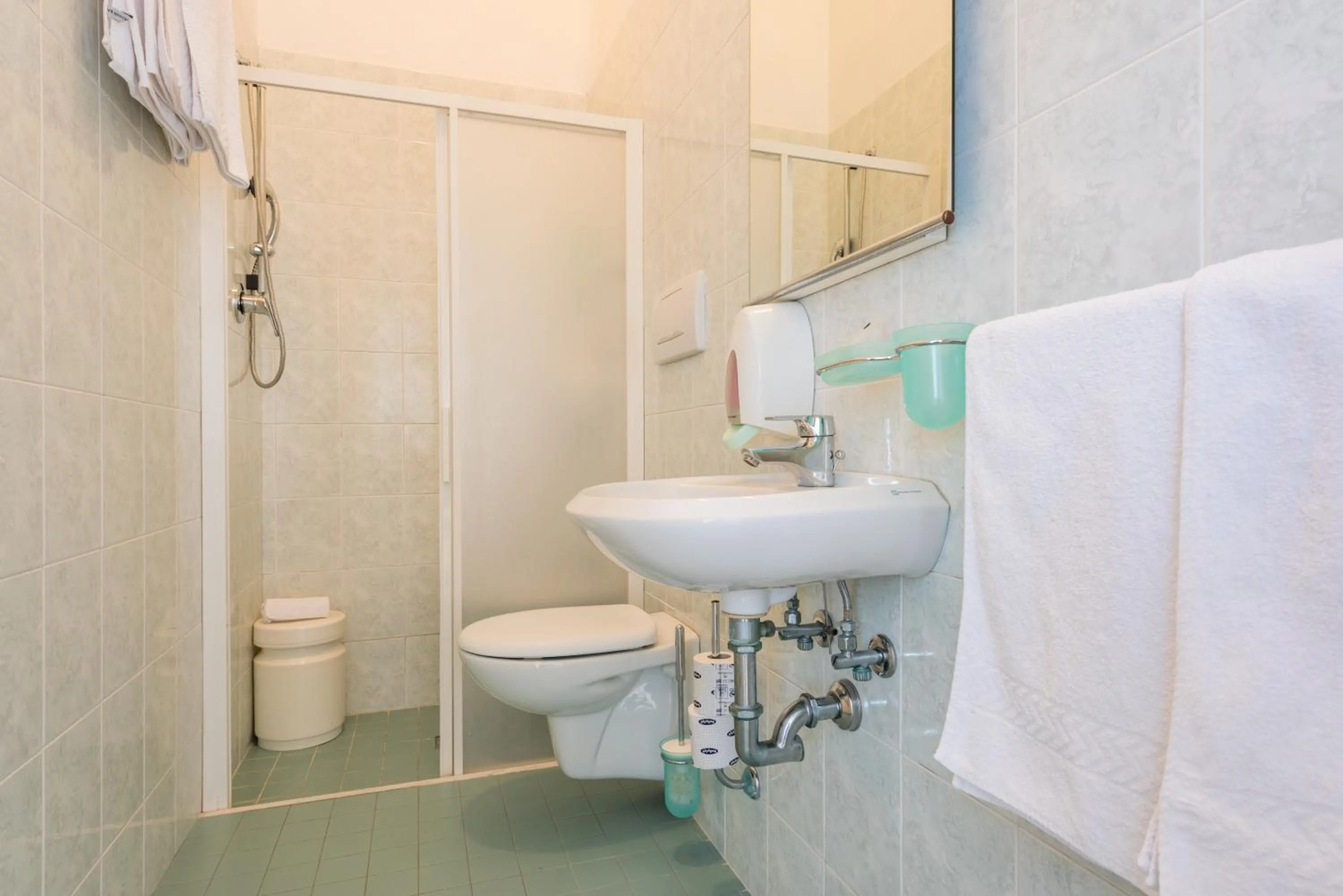 Toilet in Hotel Stefania