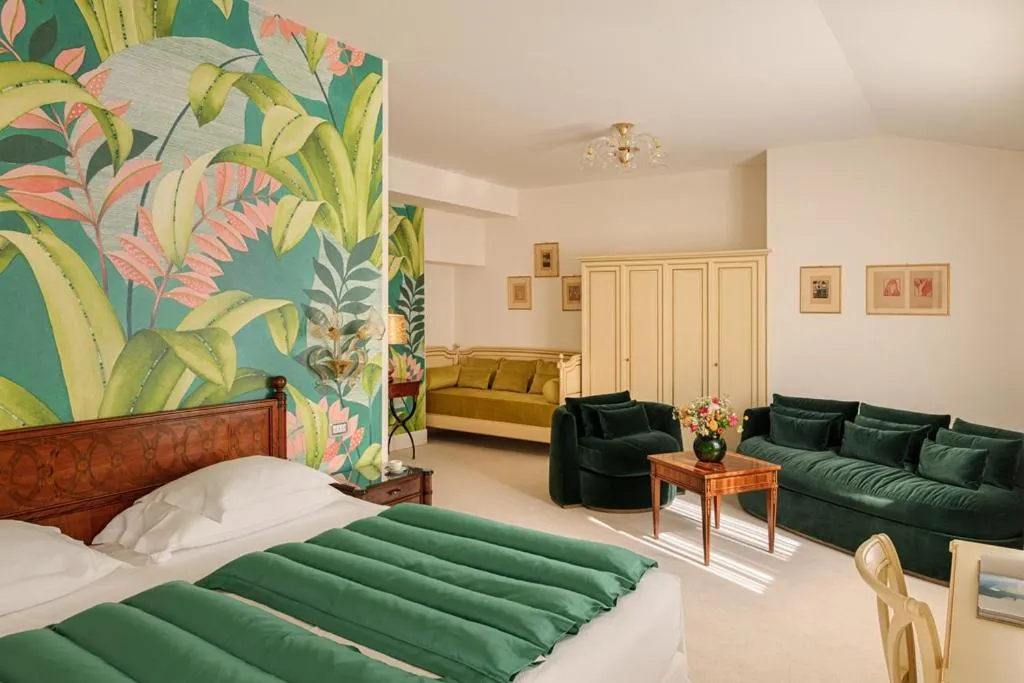 Bed in Grand Hotel Villa Serbelloni - A Legendary Hotel