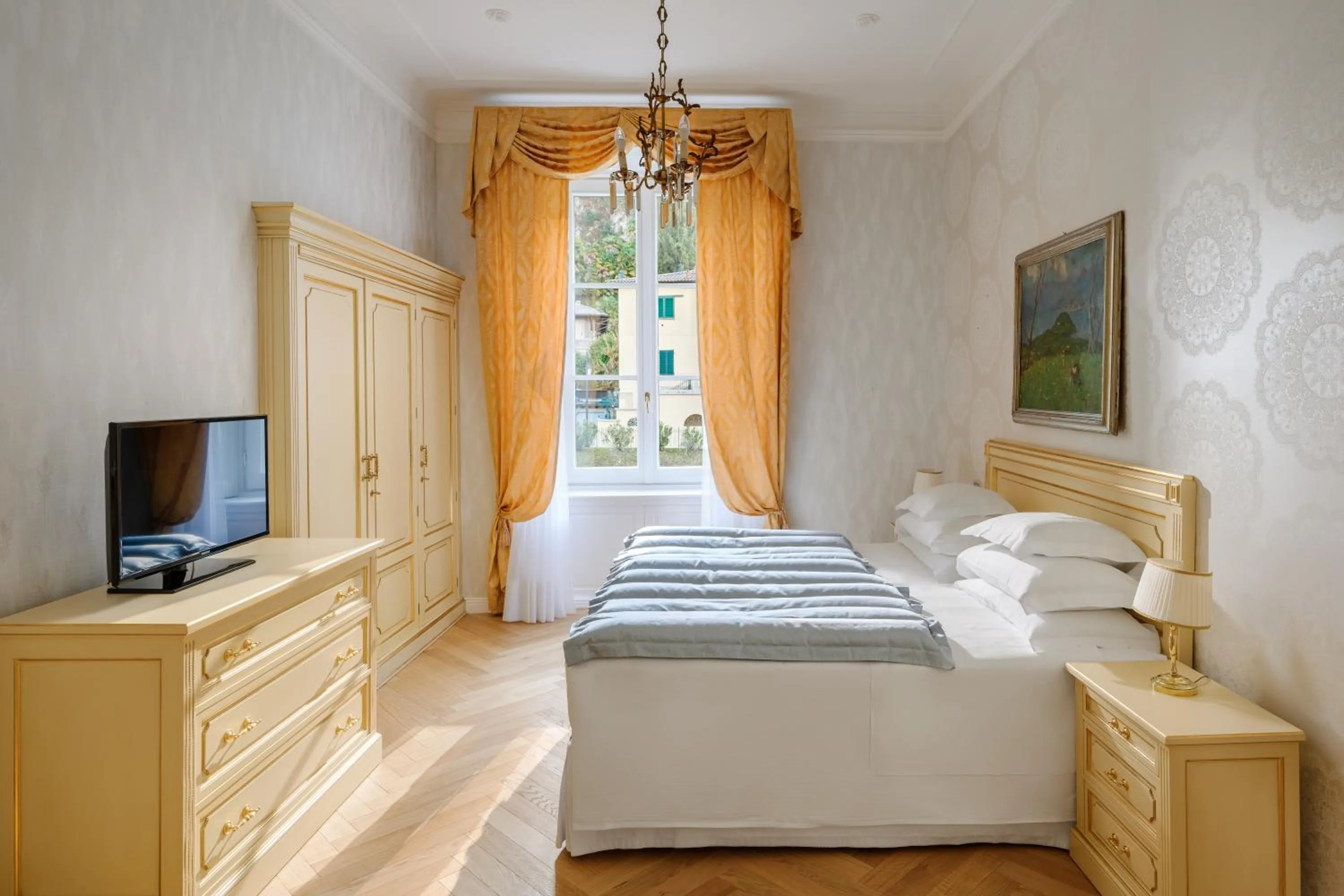 Bedroom, Bed in Grand Hotel Villa Serbelloni - A Legendary Hotel