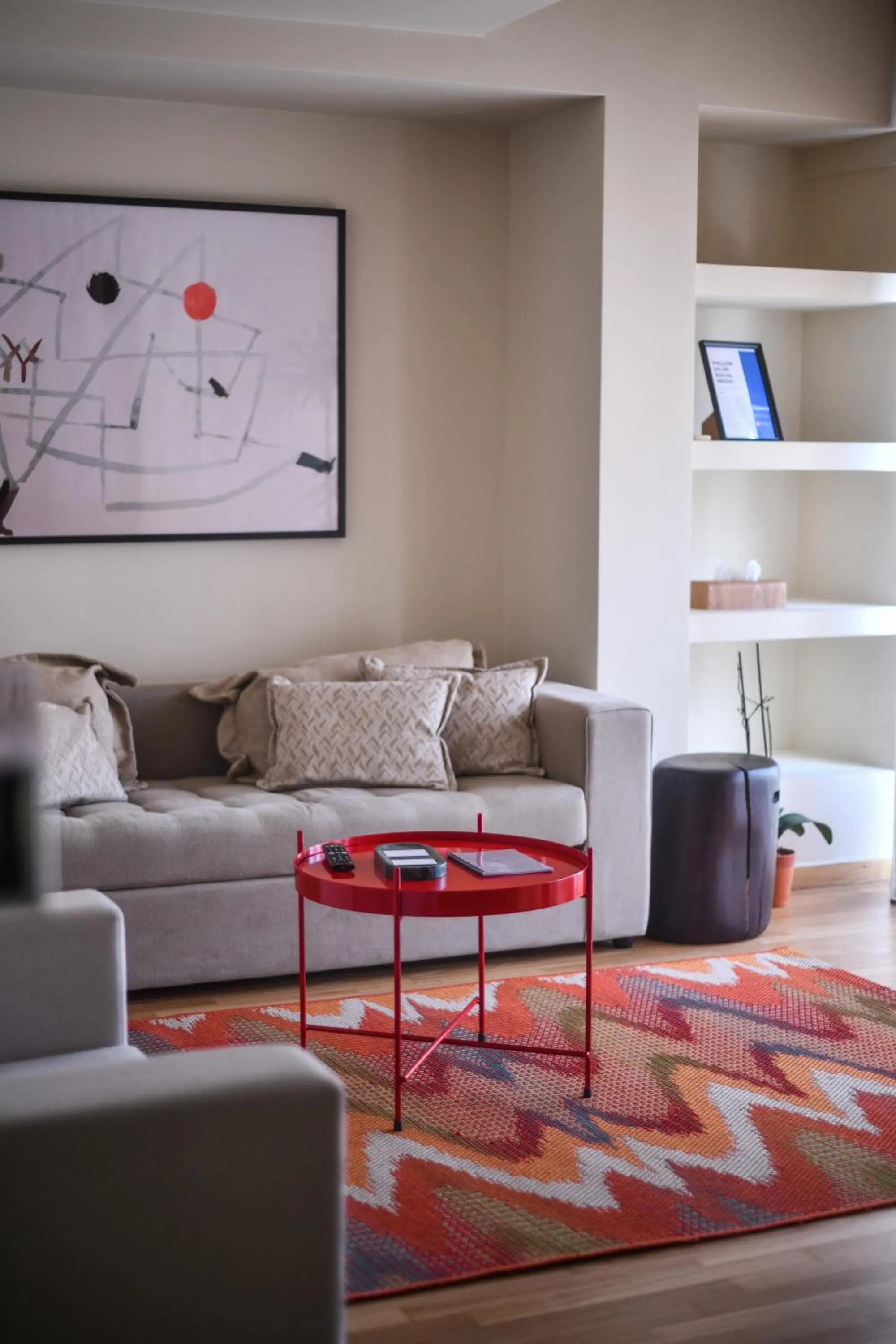 Living room in Kolonaki Boutique Apartments by Olala Homes