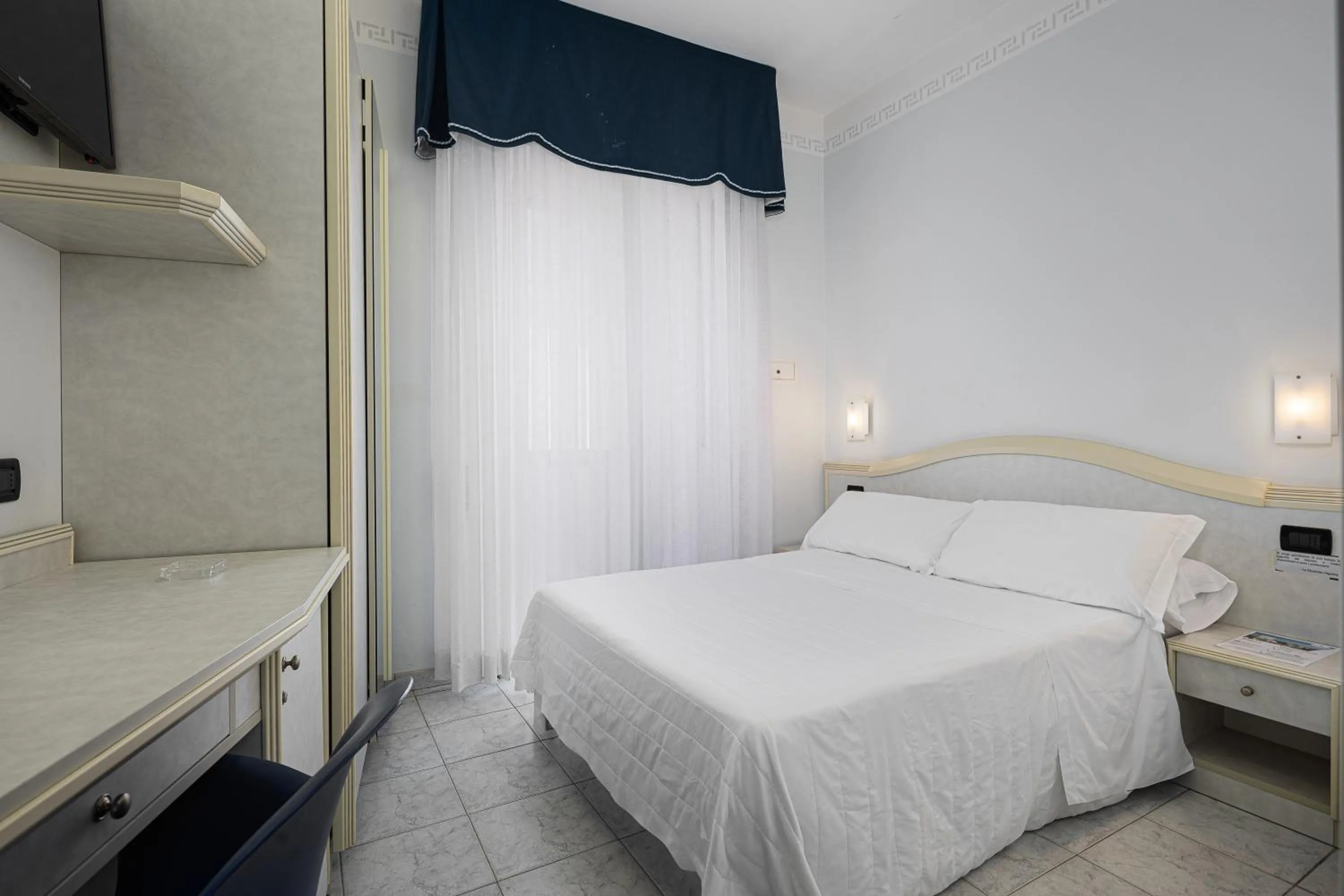Bedroom, Bed in Hotel Oriente