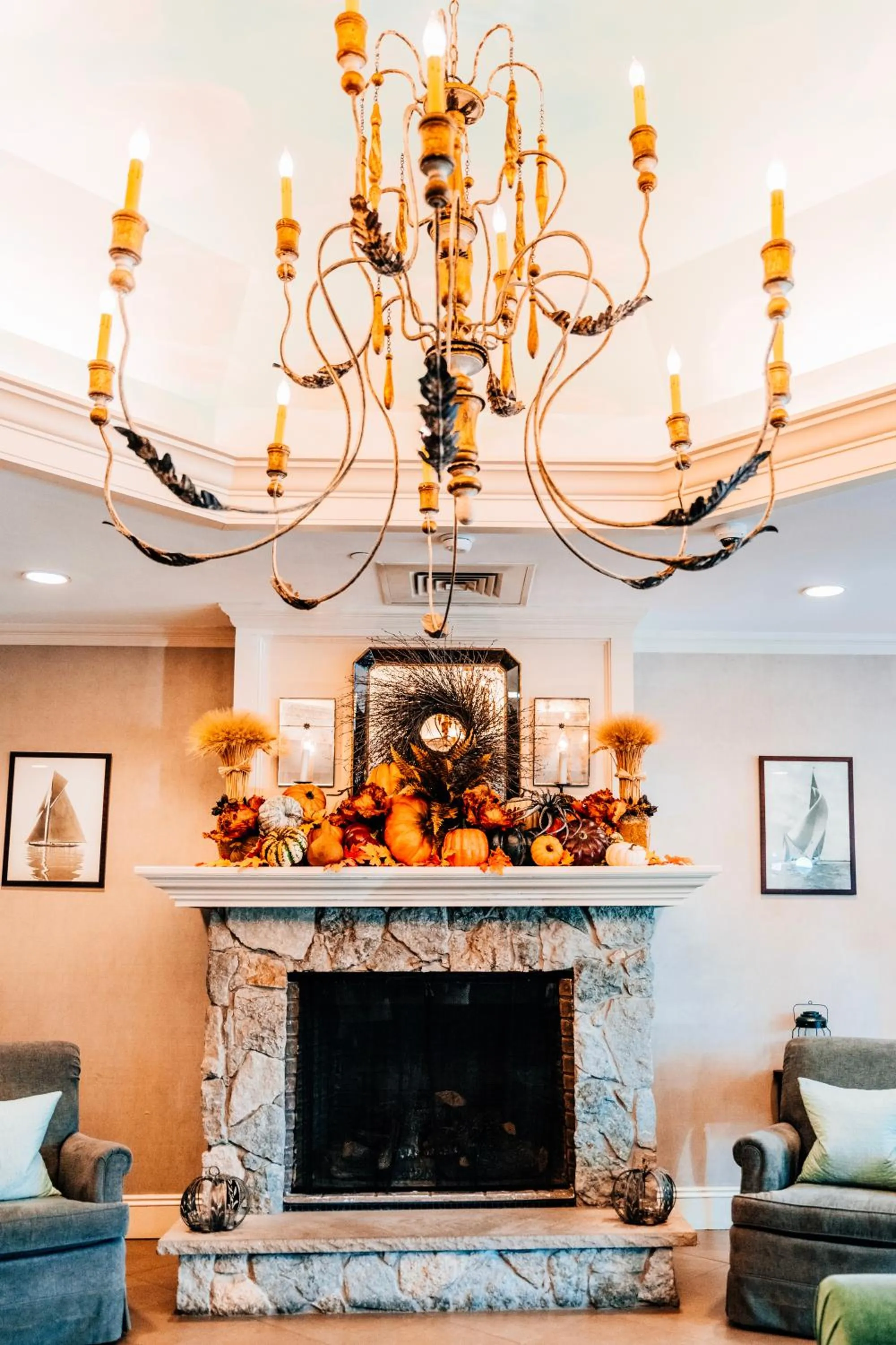 flat iron in Salem Waterfront Hotel & Suites