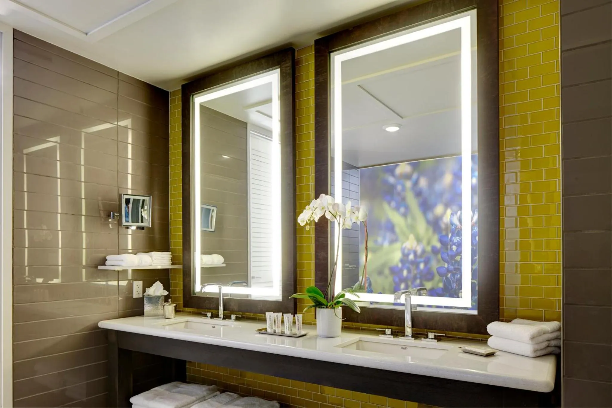 Bathroom in Archer Hotel Austin