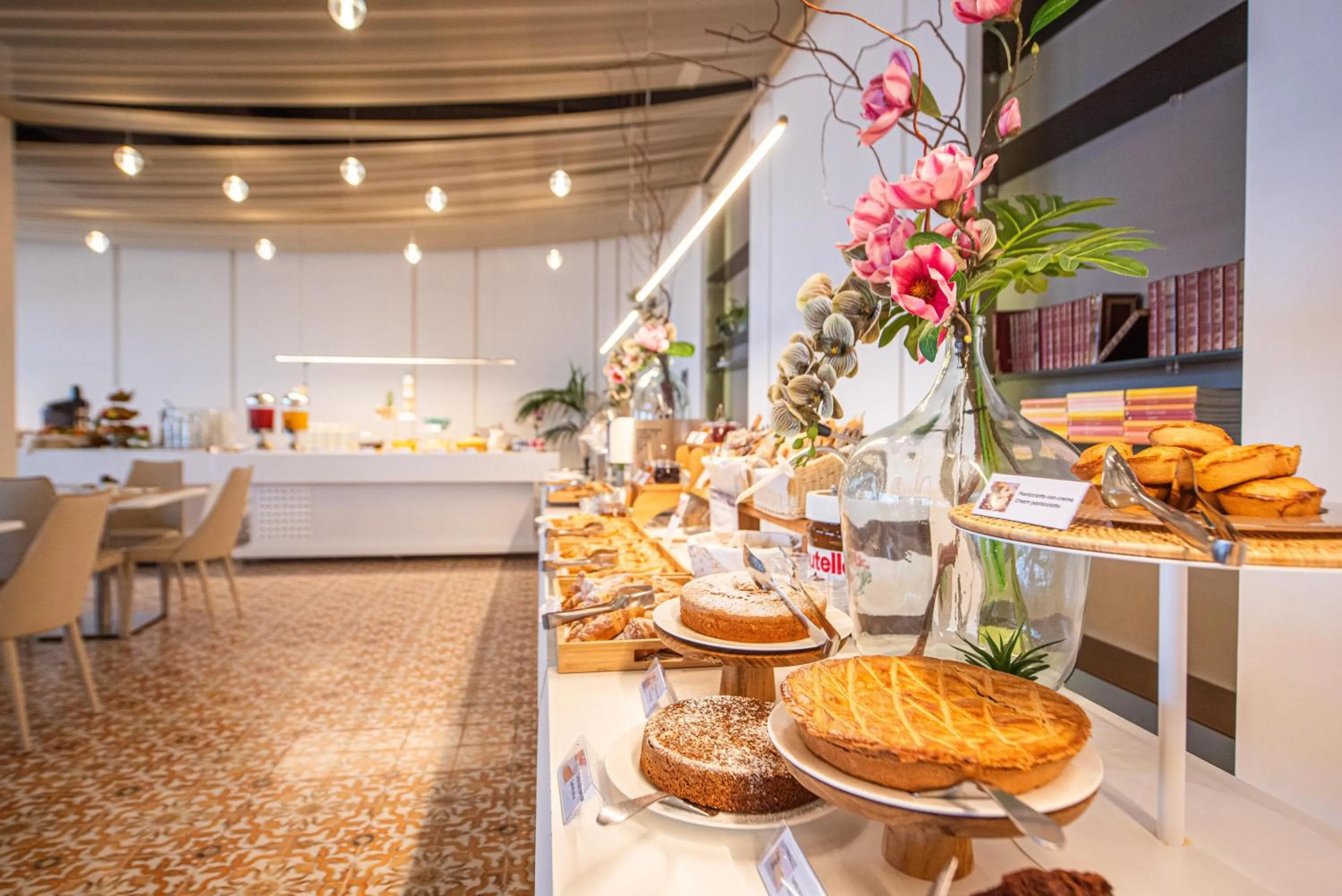 Restaurant/places to eat in Grand Hotel Riviera - CDSHotels