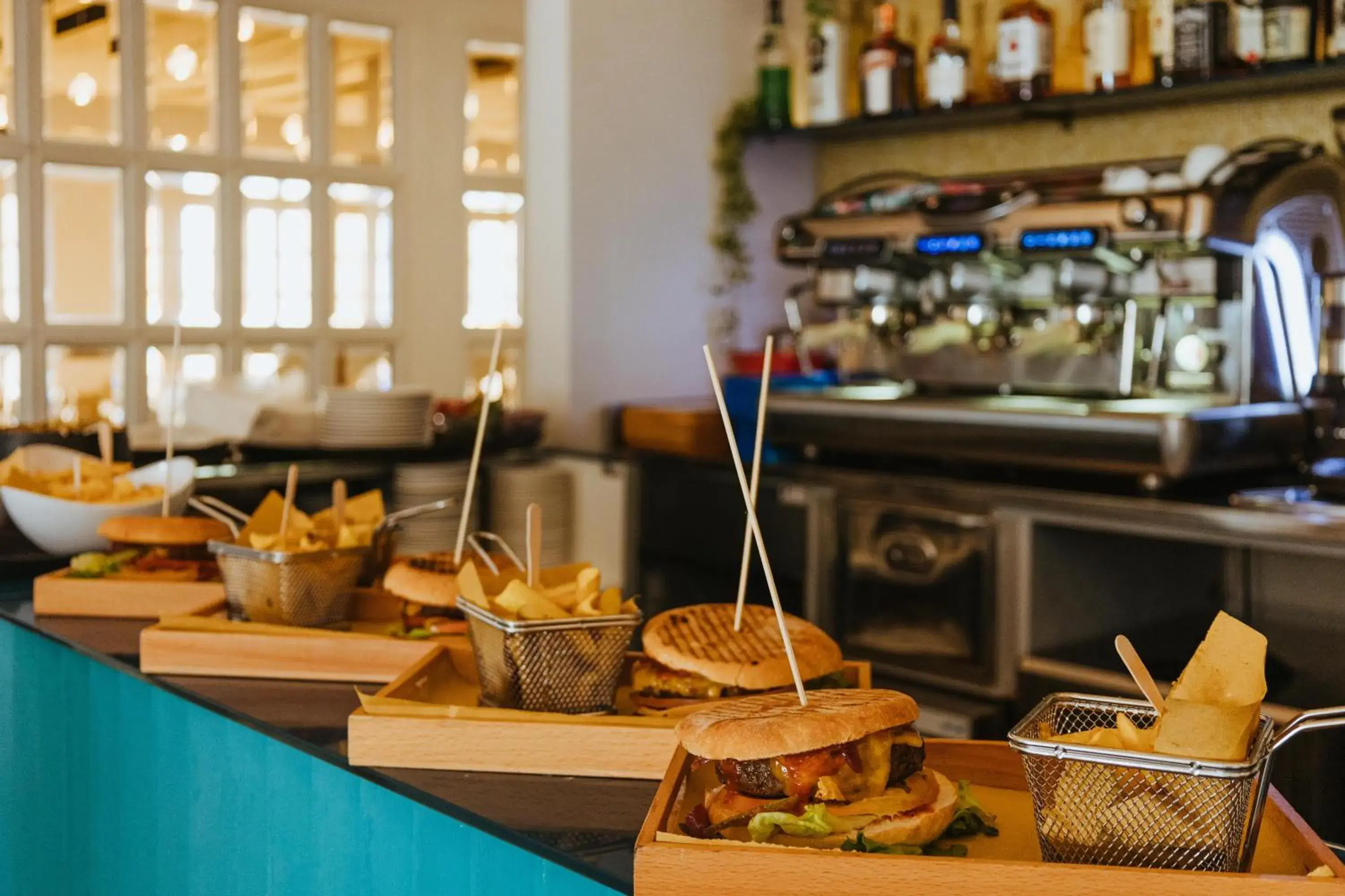 Lounge or bar in Grand Hotel Riviera - CDSHotels Lounge or bar in Grand Hotel Riviera - CDSHotels