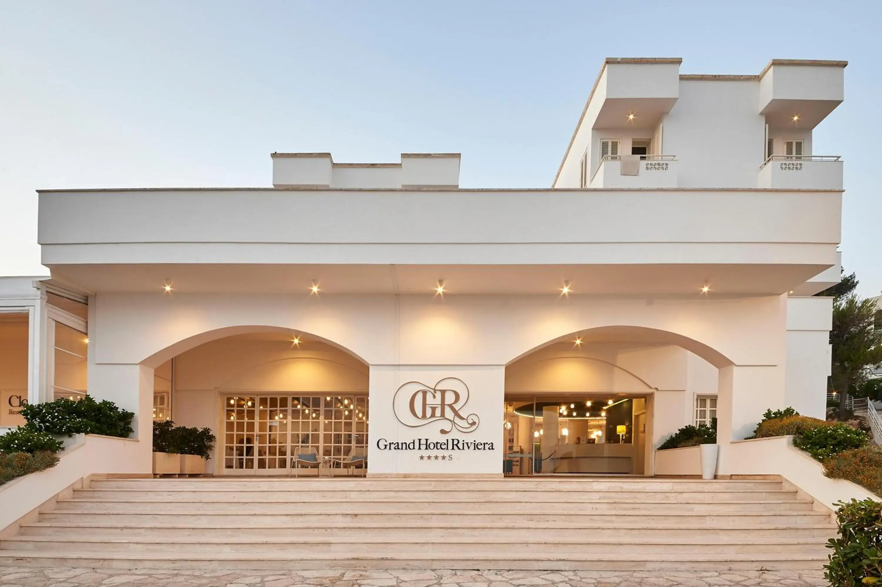 Property building in Grand Hotel Riviera - CDSHotels Property building in Grand Hotel Riviera - CDSHotels