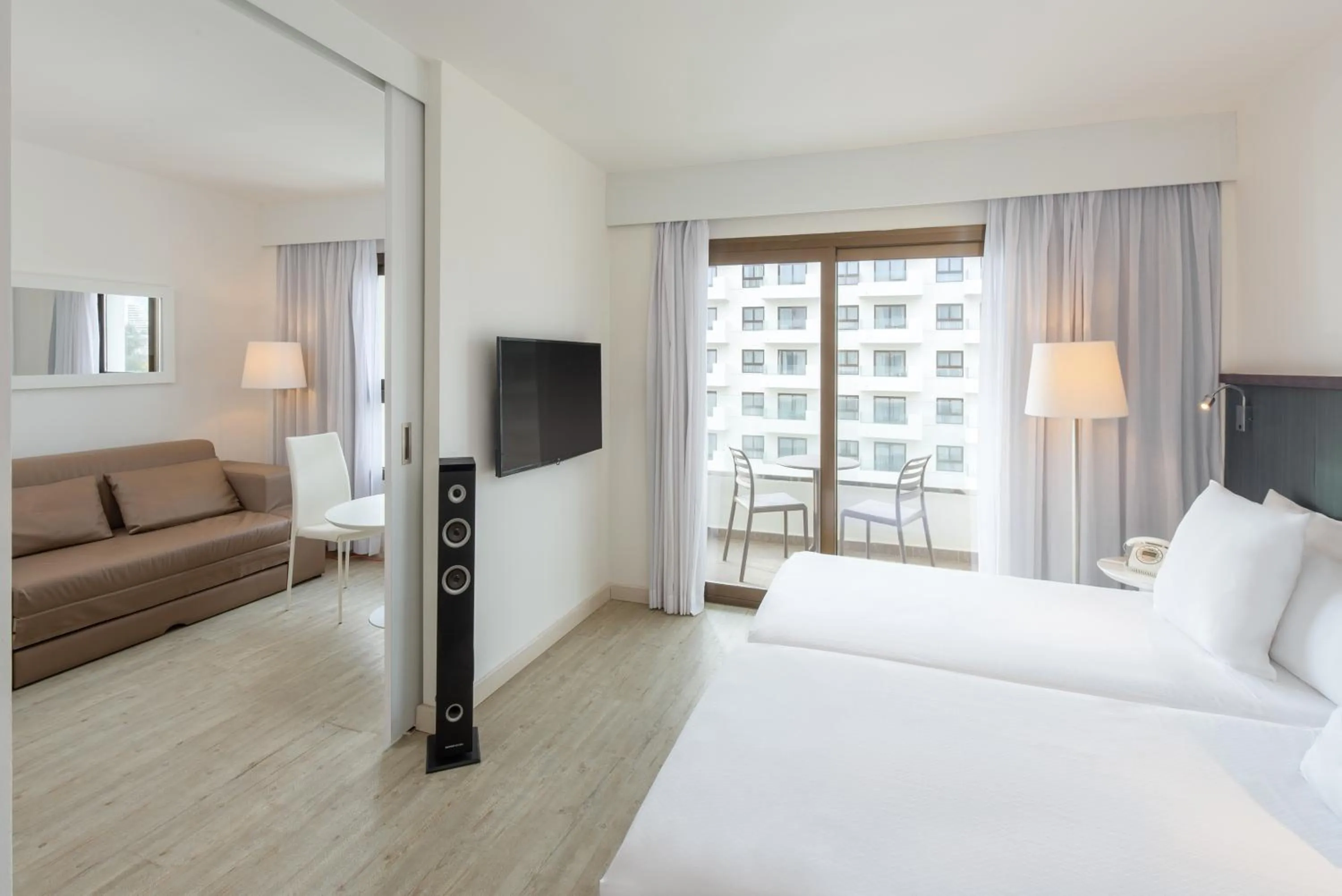 Bed in Hotel Ocean House Costa del Sol, Affiliated by Meliá