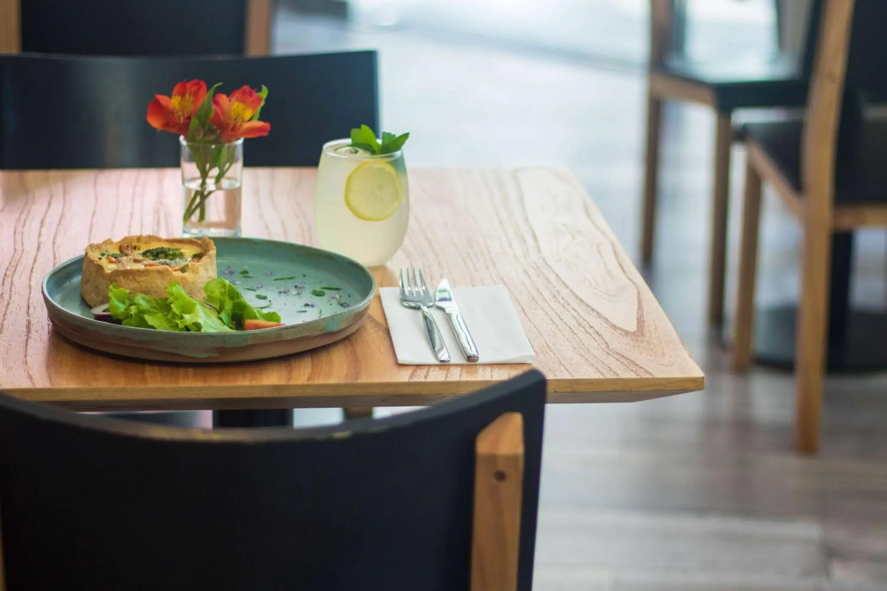 Restaurant/places to eat in Dazzler by Wyndham Polo Restaurant/places to eat in Dazzler by Wyndham Polo