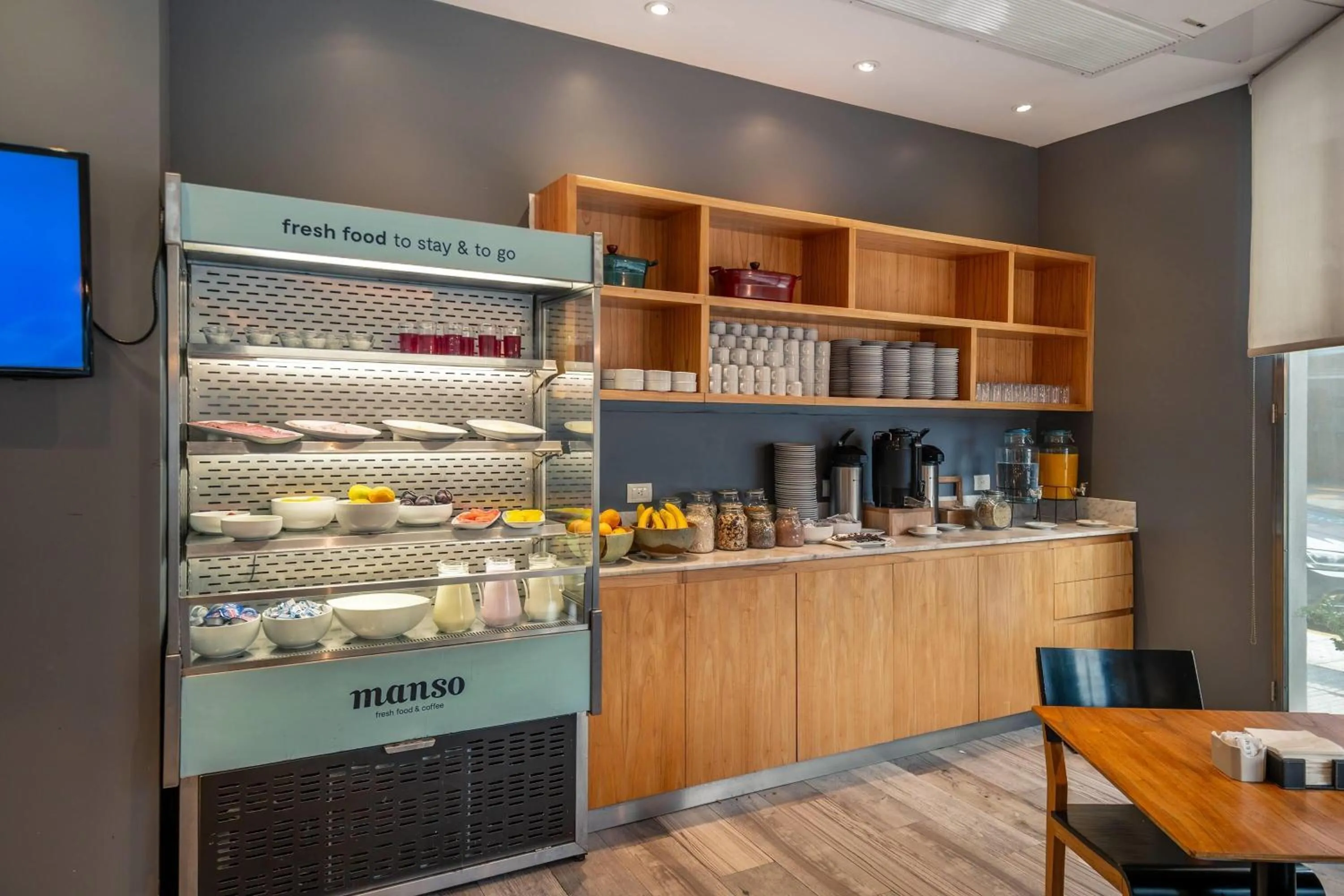 Restaurant/places to eat in Dazzler by Wyndham Polo