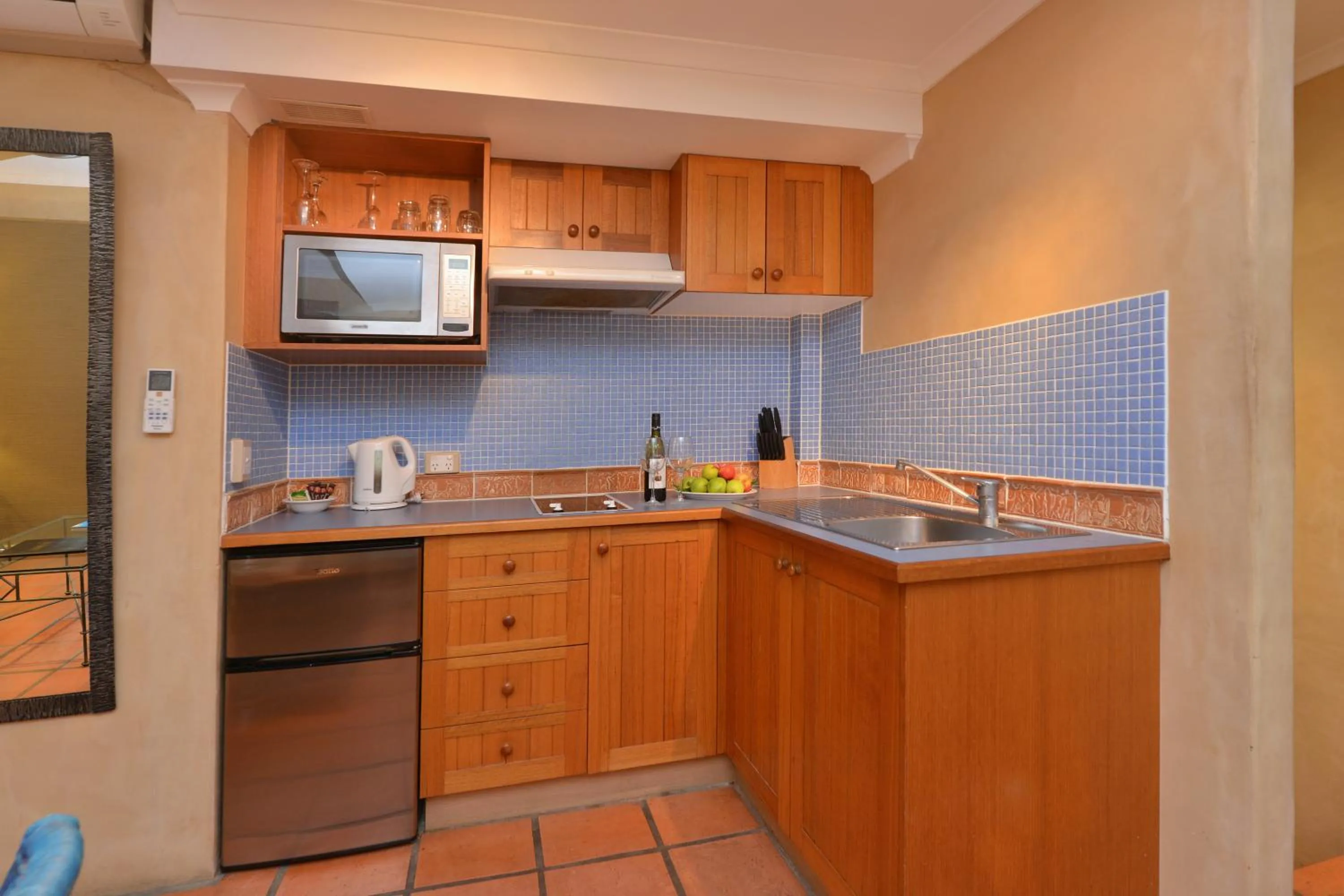 Kitchen or kitchenette in Seascape Apartments at Villa San Michele