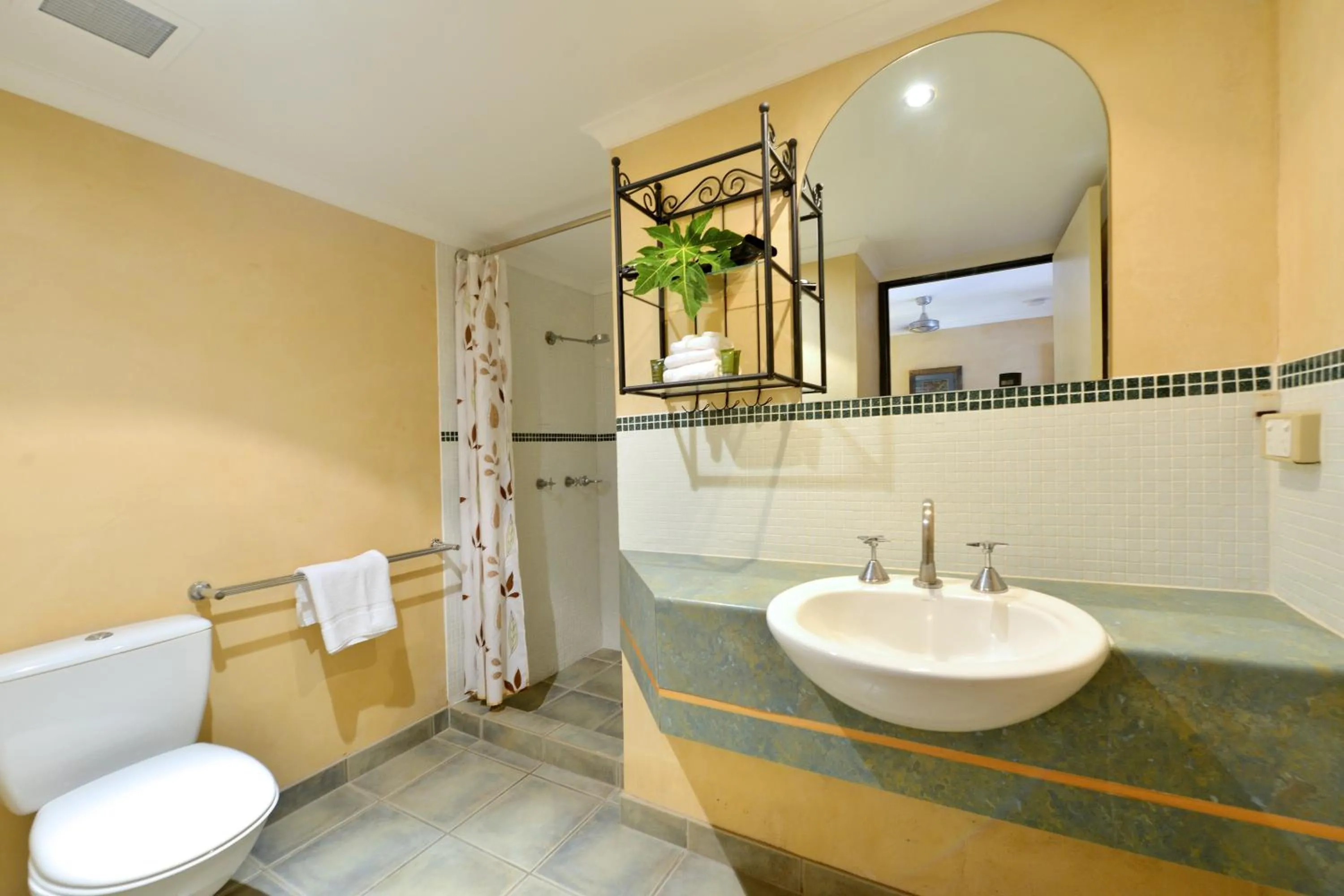 Shower in Seascape Apartments at Villa San Michele