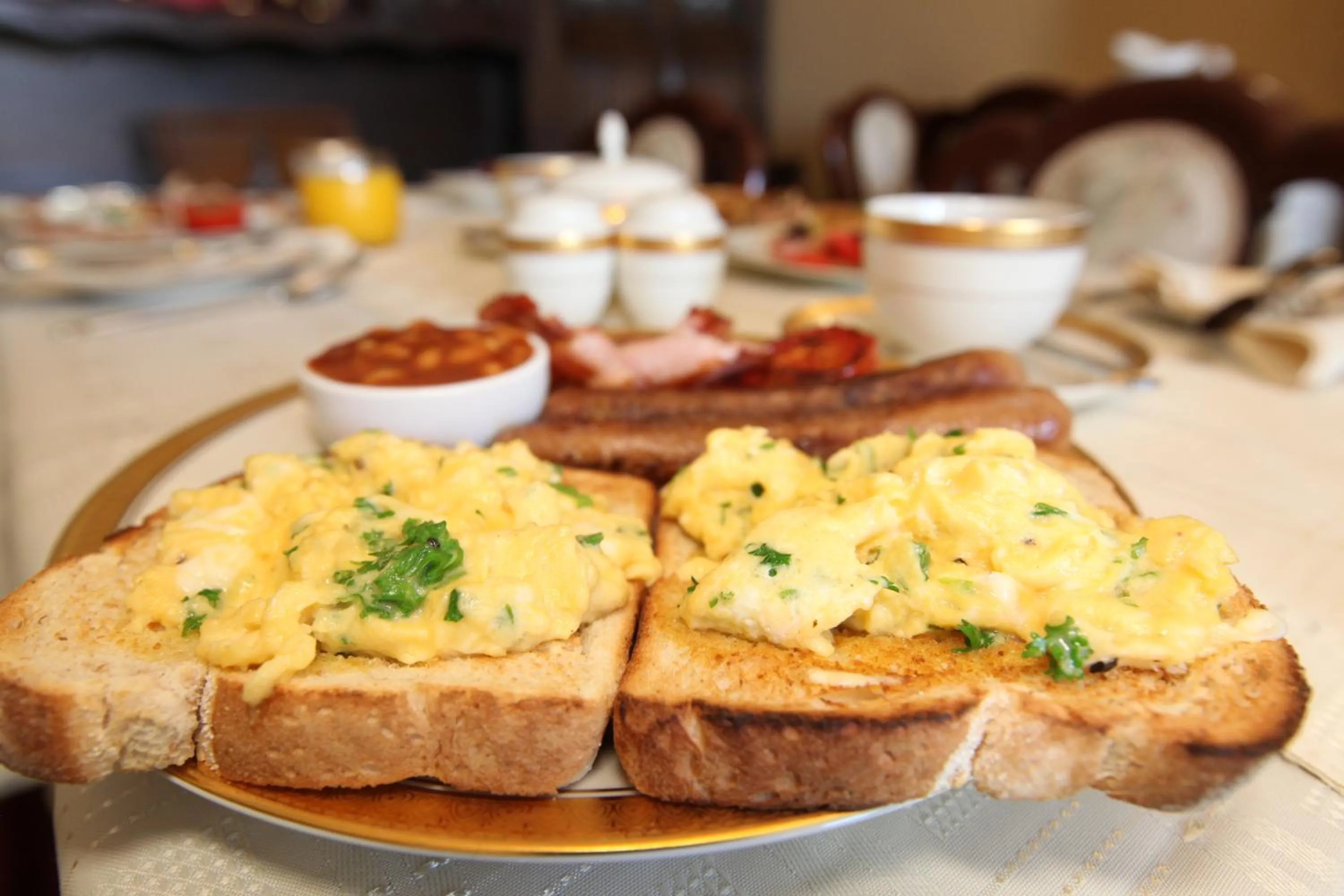 Breakfast in The Grand On Macfie