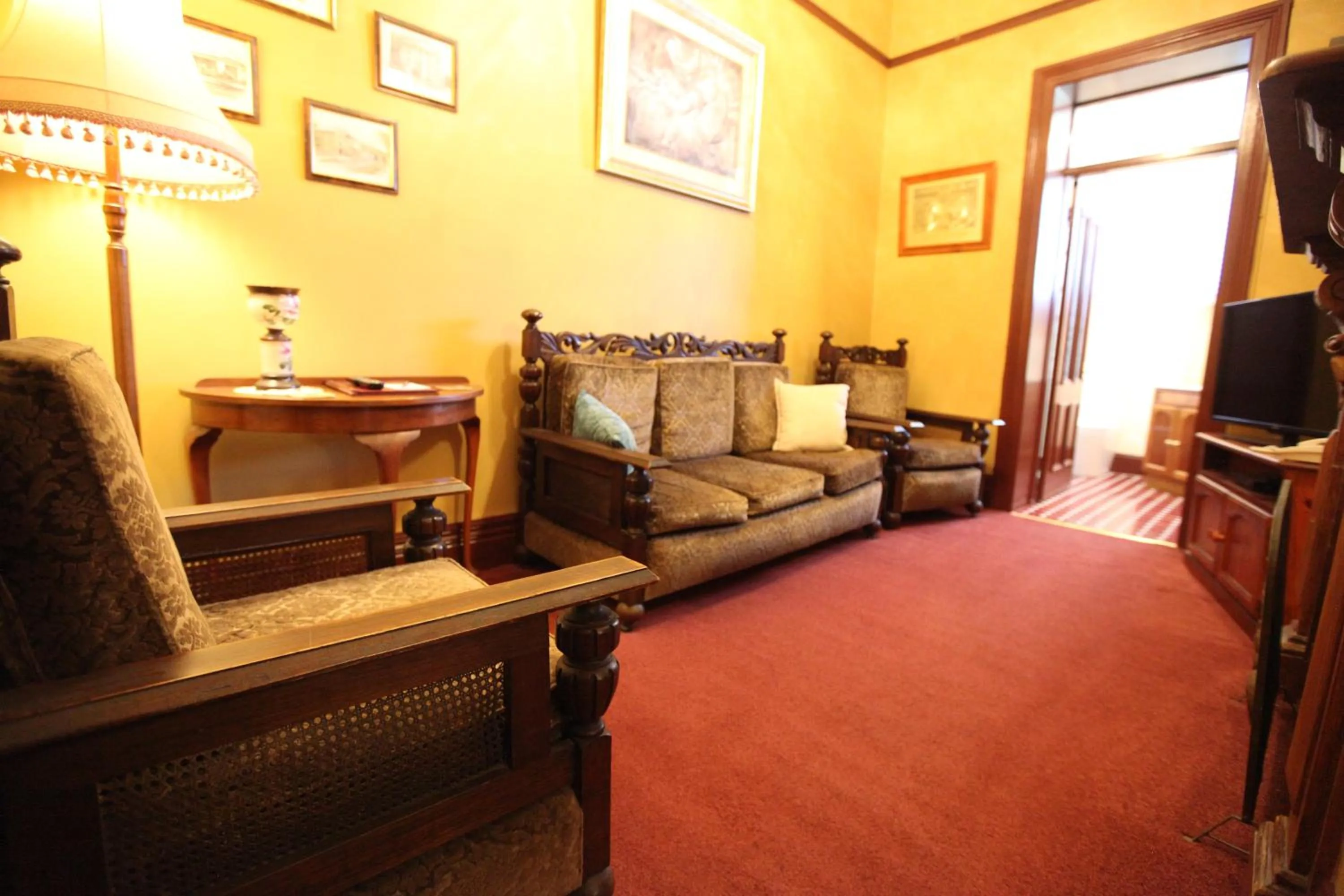 Seating area in The Grand On Macfie