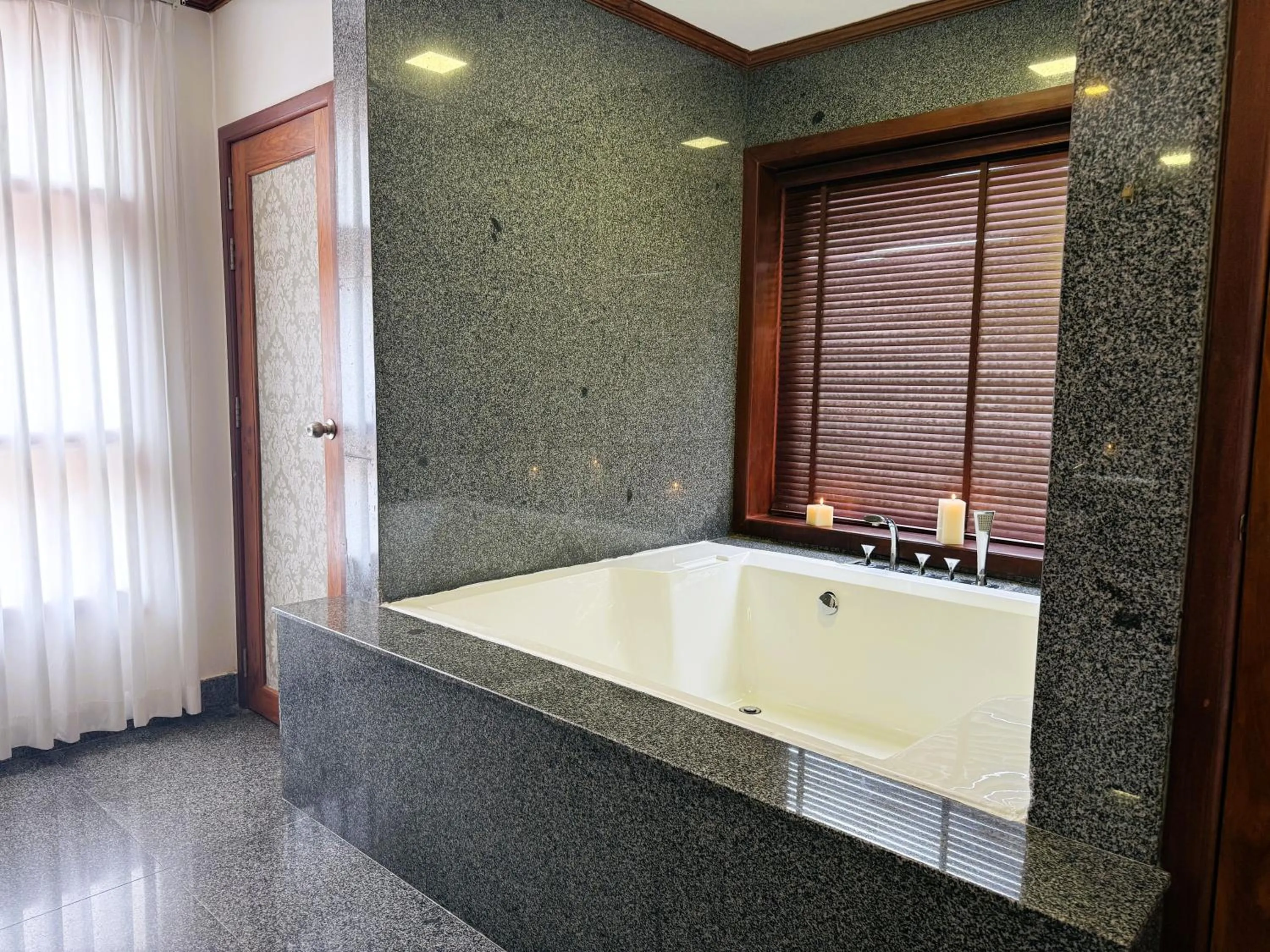 Bath in Maison Saiko Angkor Boutique