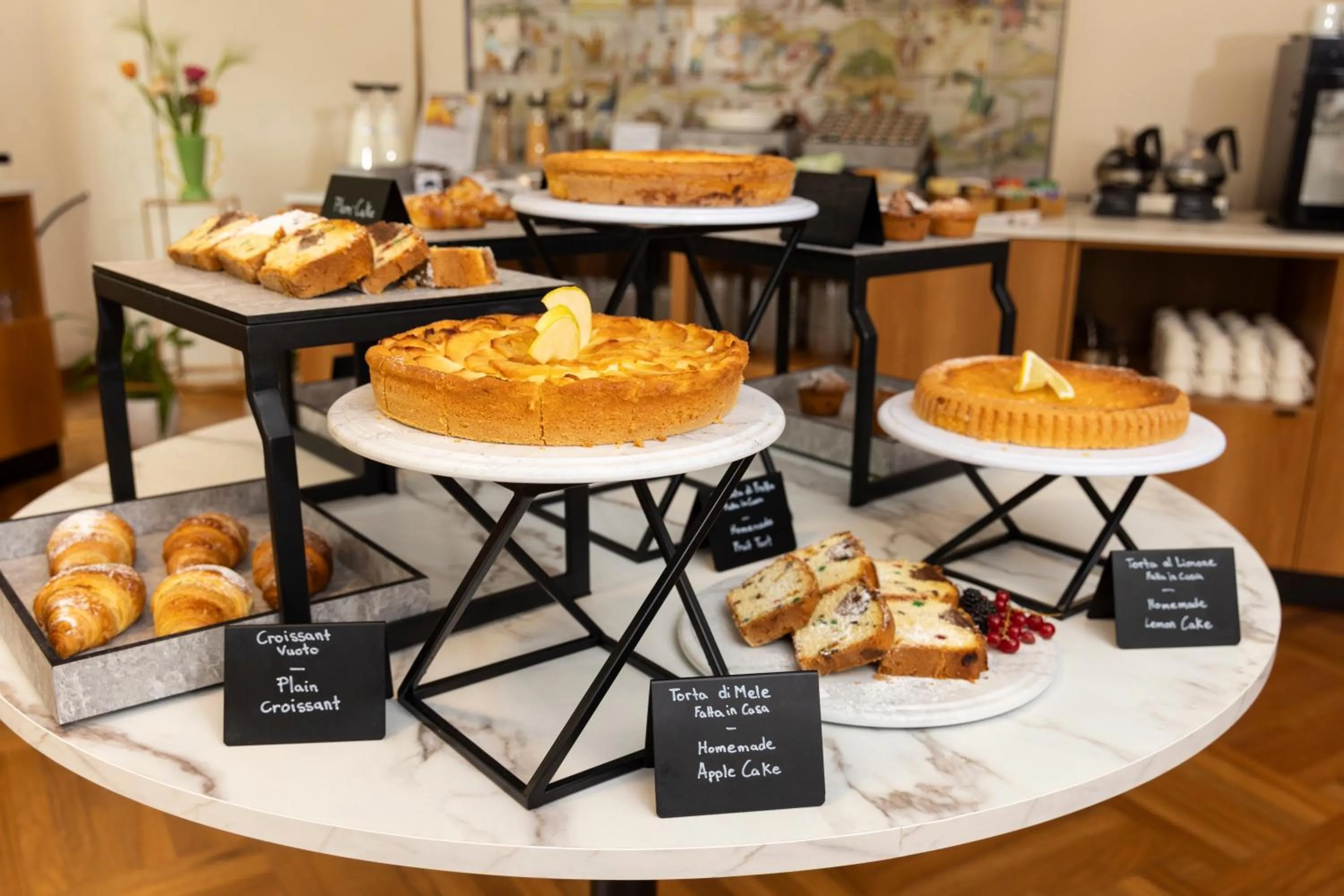 Breakfast in Regina Elena Dependance