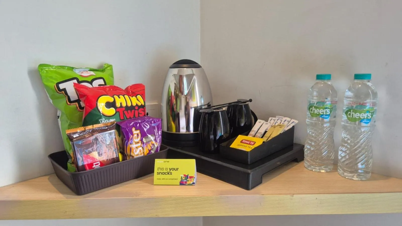 Bedroom in MaxoneHotels at Kramat