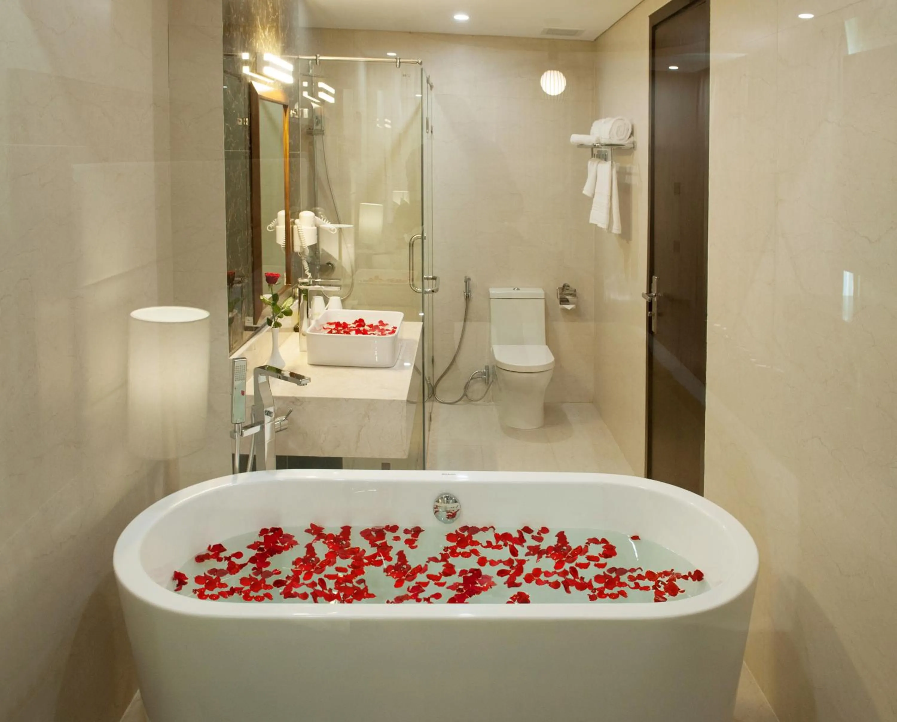 Bathroom in Grand Sea Hotel Danang