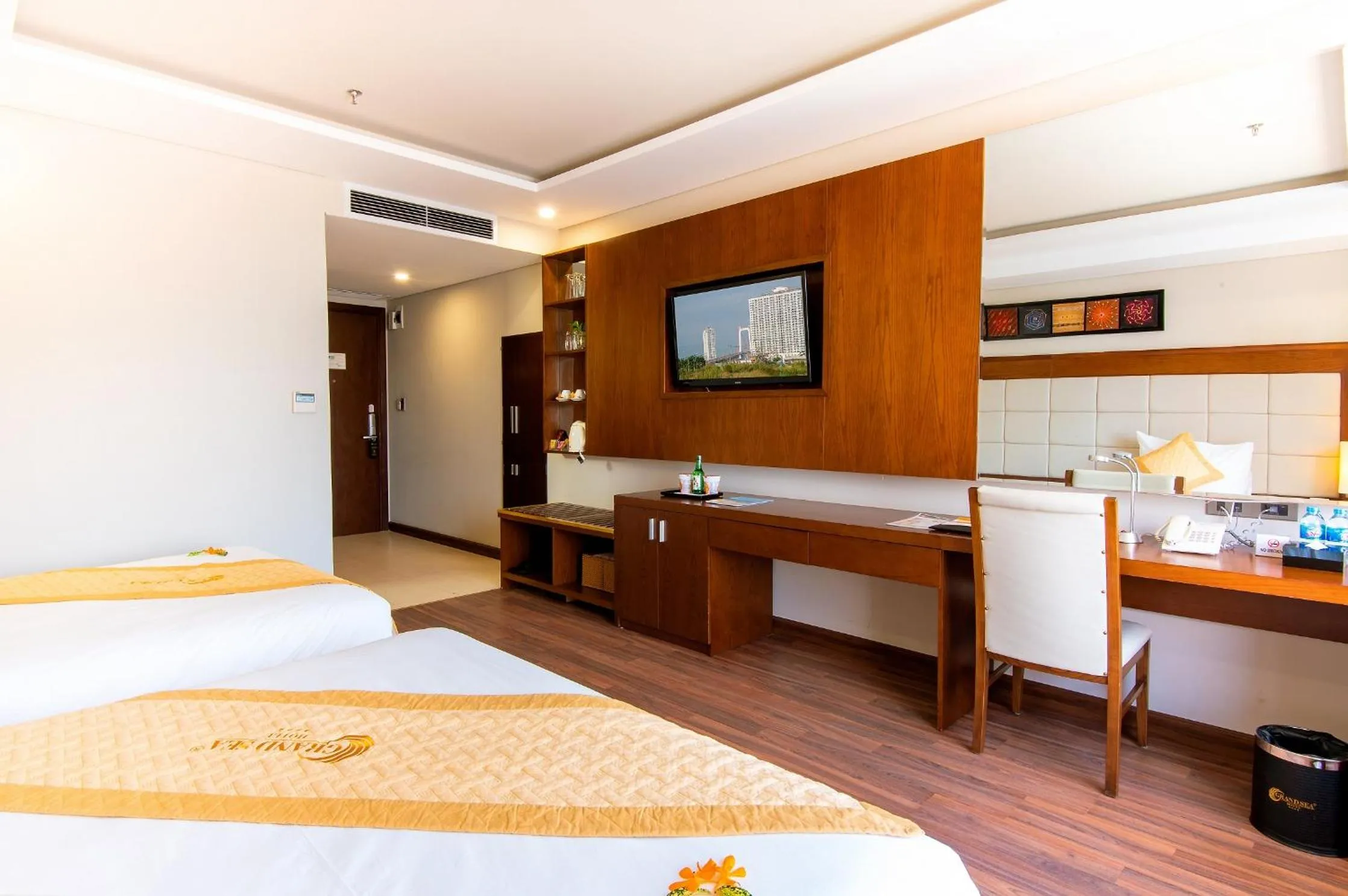 Photo of the whole room, Bed in Grand Sea Hotel Danang