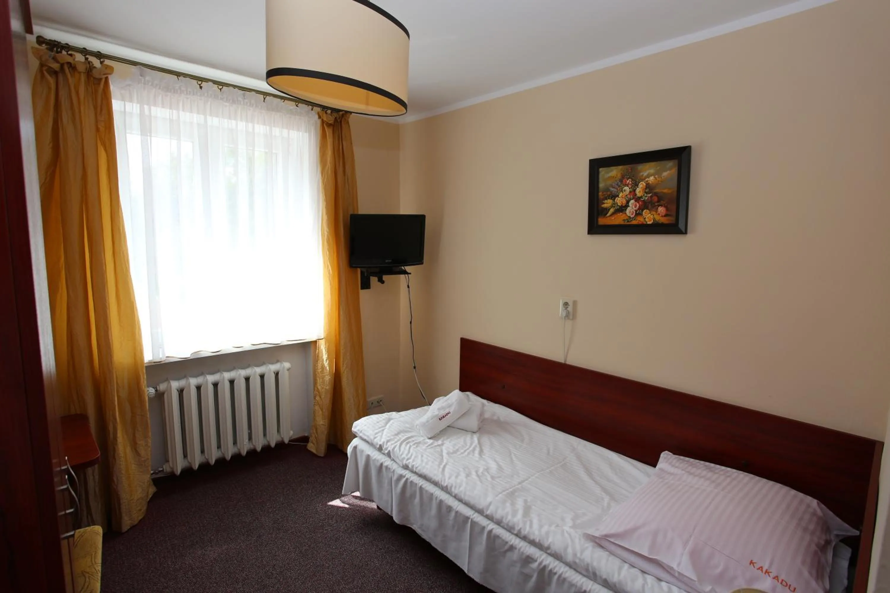 Photo of the whole room, Bed in Hotel Kakadu