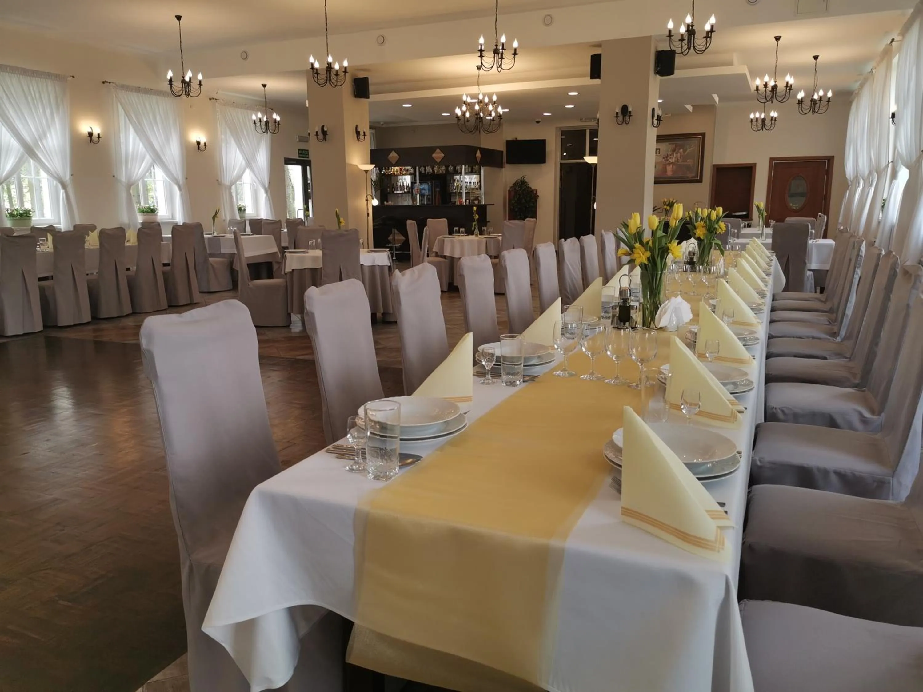 Restaurant/places to eat in Hotel Kakadu