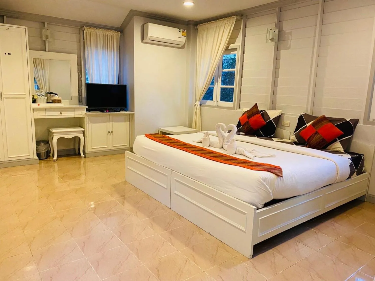 รตะธารา รีสอร์ท ratathara resort