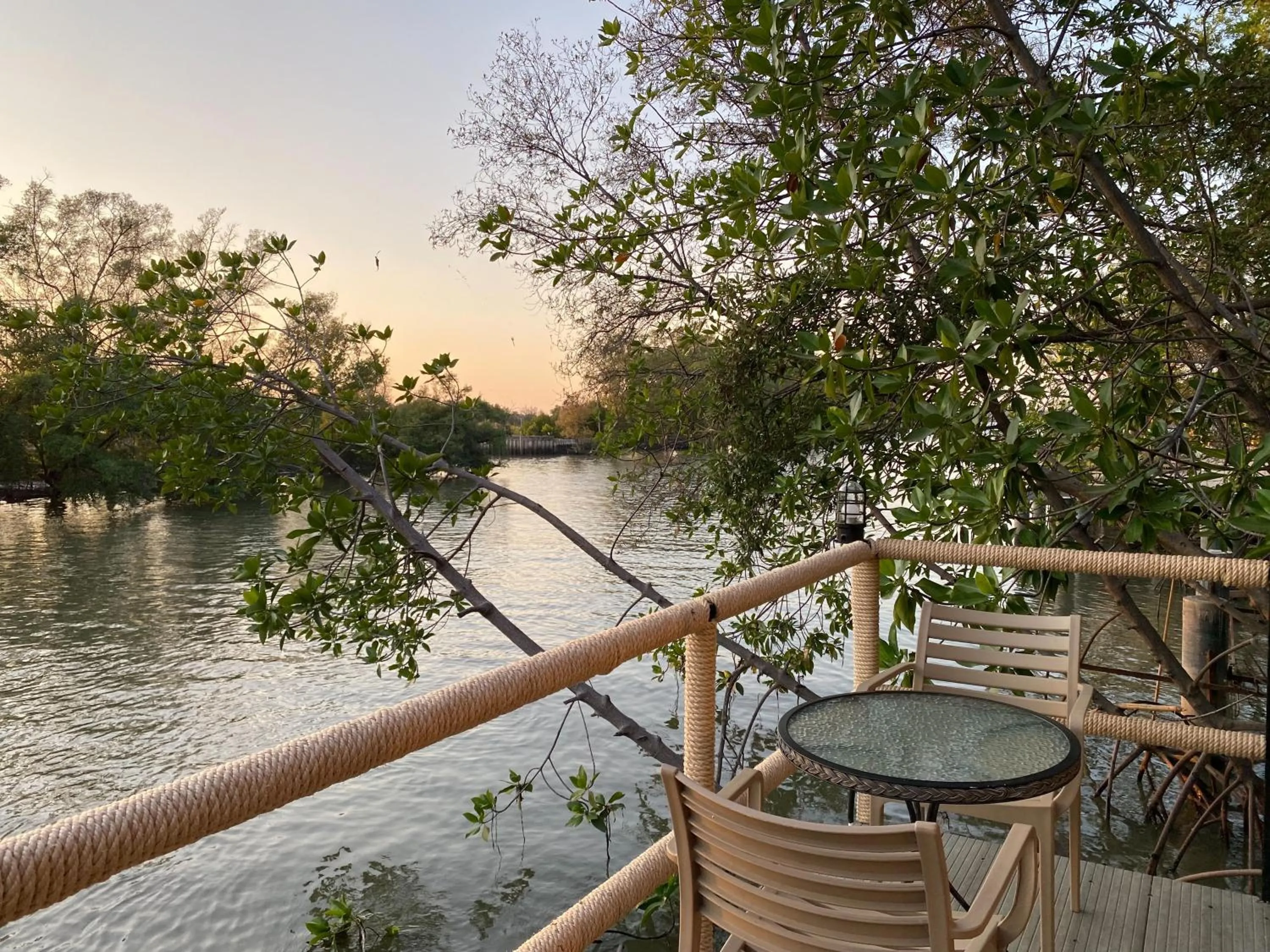 รตะธารา รีสอร์ท ratathara resort