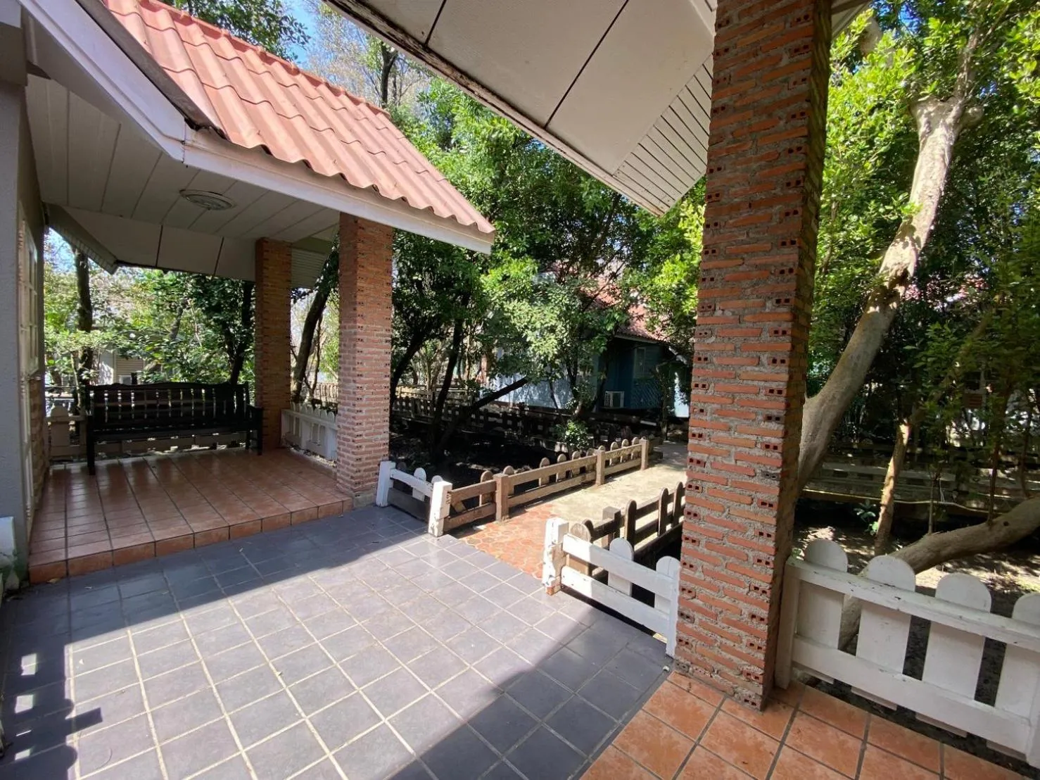 รตะธารา รีสอร์ท ratathara resort