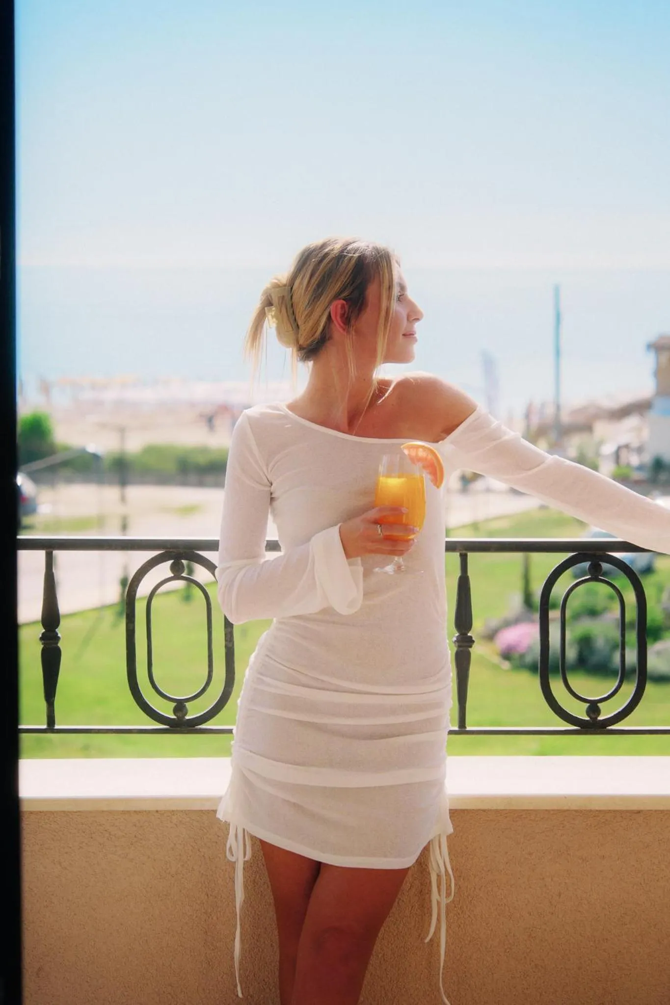 Sunny Castle Hotel - All Inclusive, Beach and Free parking